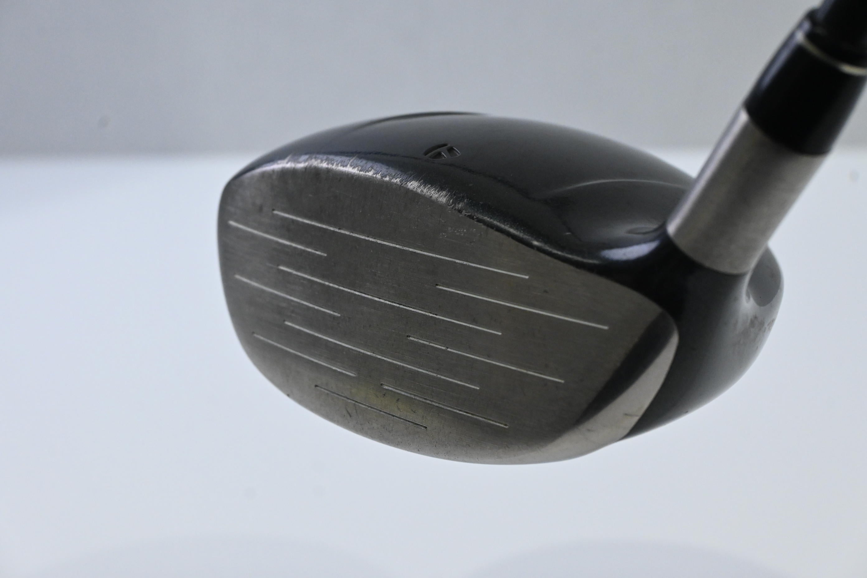 Taylormade 320 Ti Driver / 9.5 Degree / Stiff Flex Taylormade Lite 90 Shaft