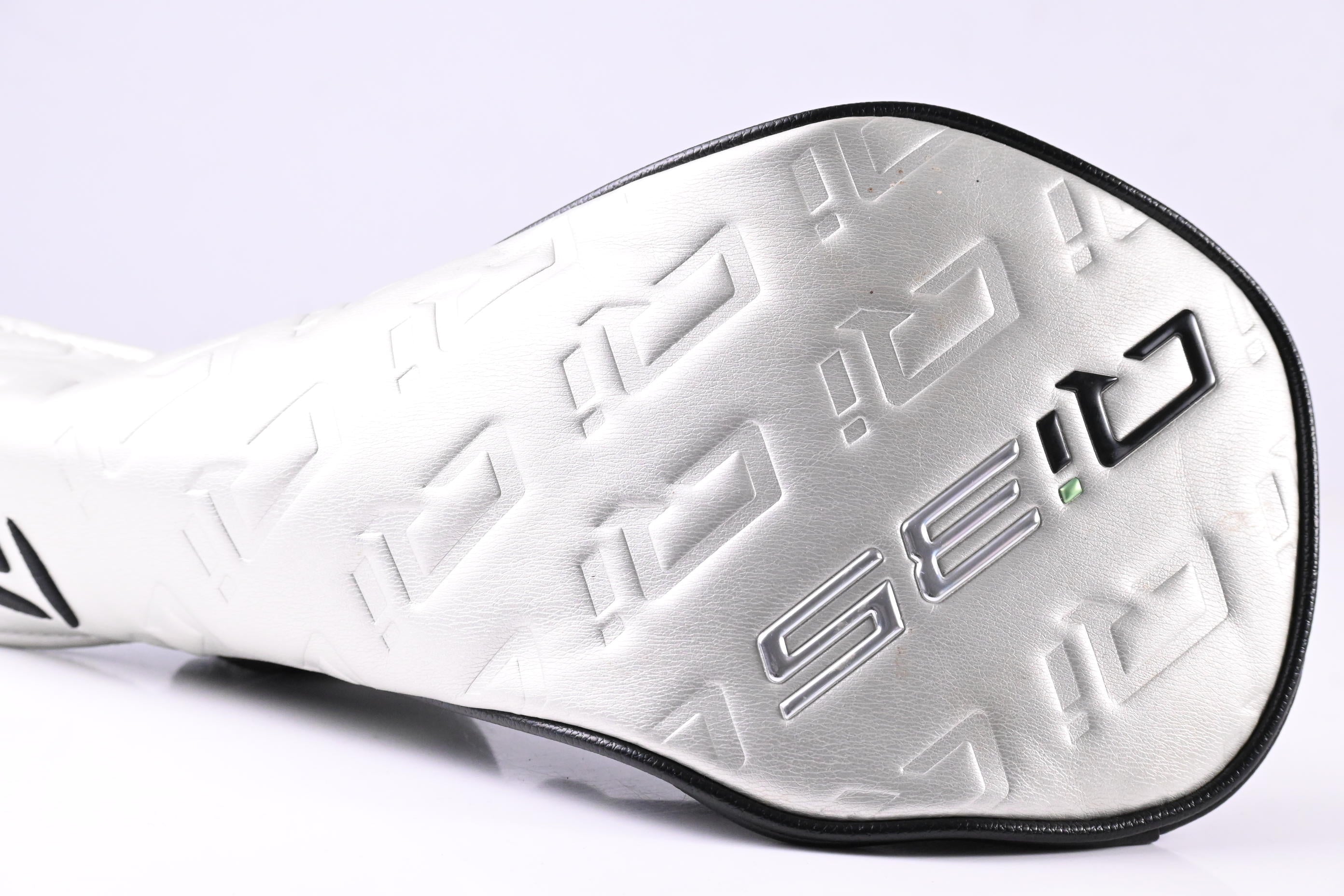 Taylormade Qi35 LS Driver / 9 Degree / X-Flex Kai'li Dark Waves White 70 Shaft