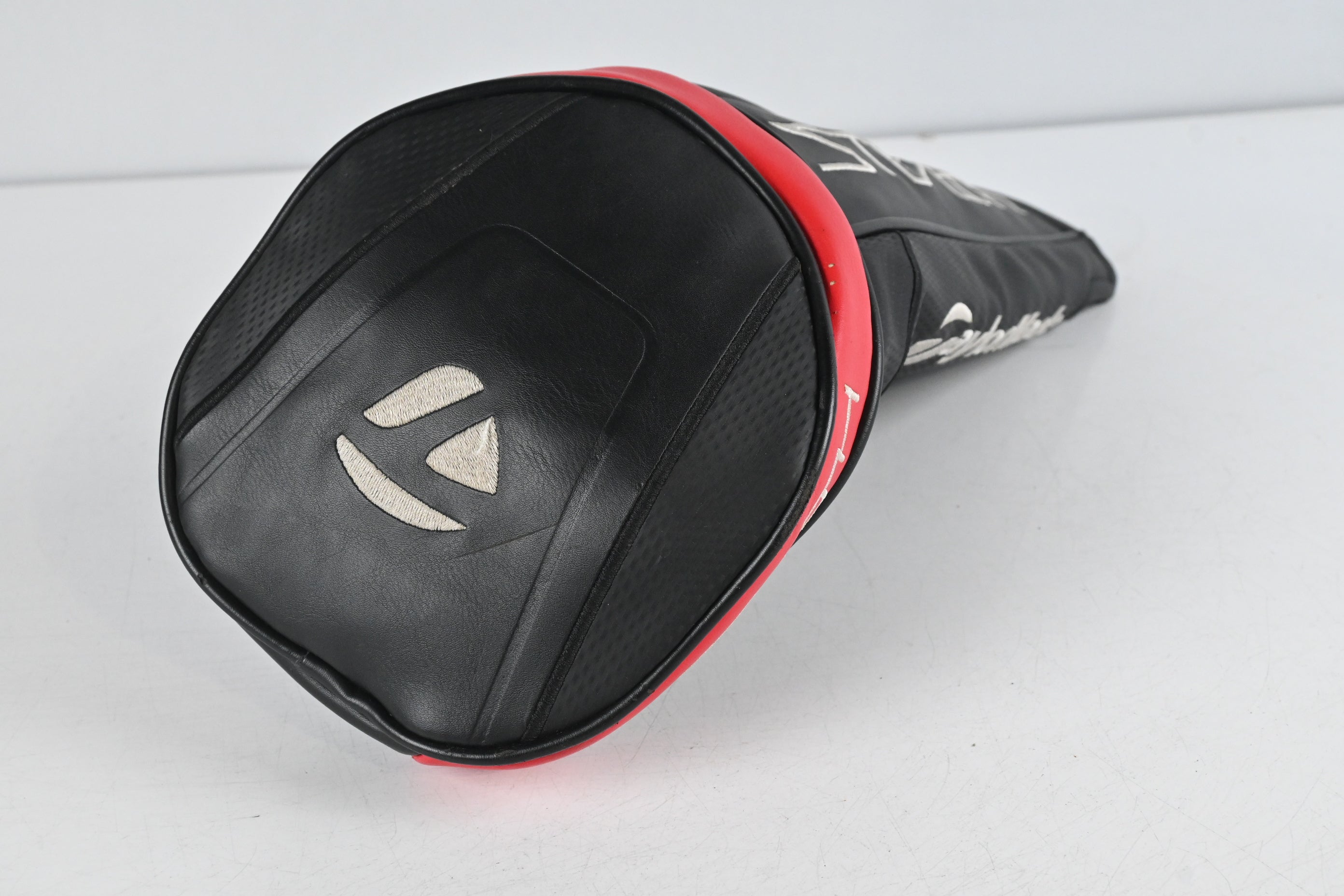 Taylormade Stealth Driver / 9 Degree / Stiff Flex Fujkura Ventus Red 5 Shaft