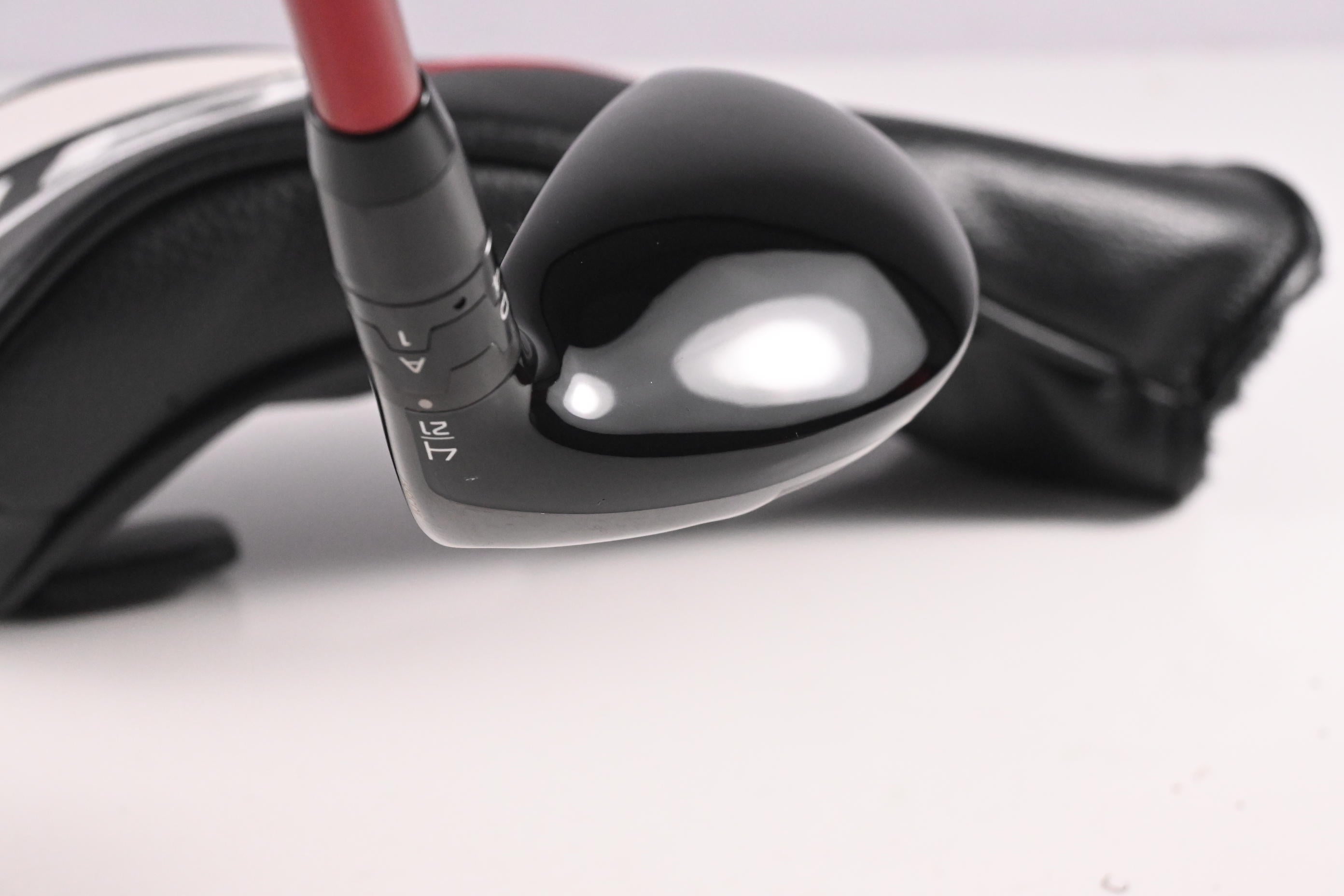 Titleist GT3 #4 Hybrid / 21 Degree / Regular Flex Project X Denali Red 60 Shaft