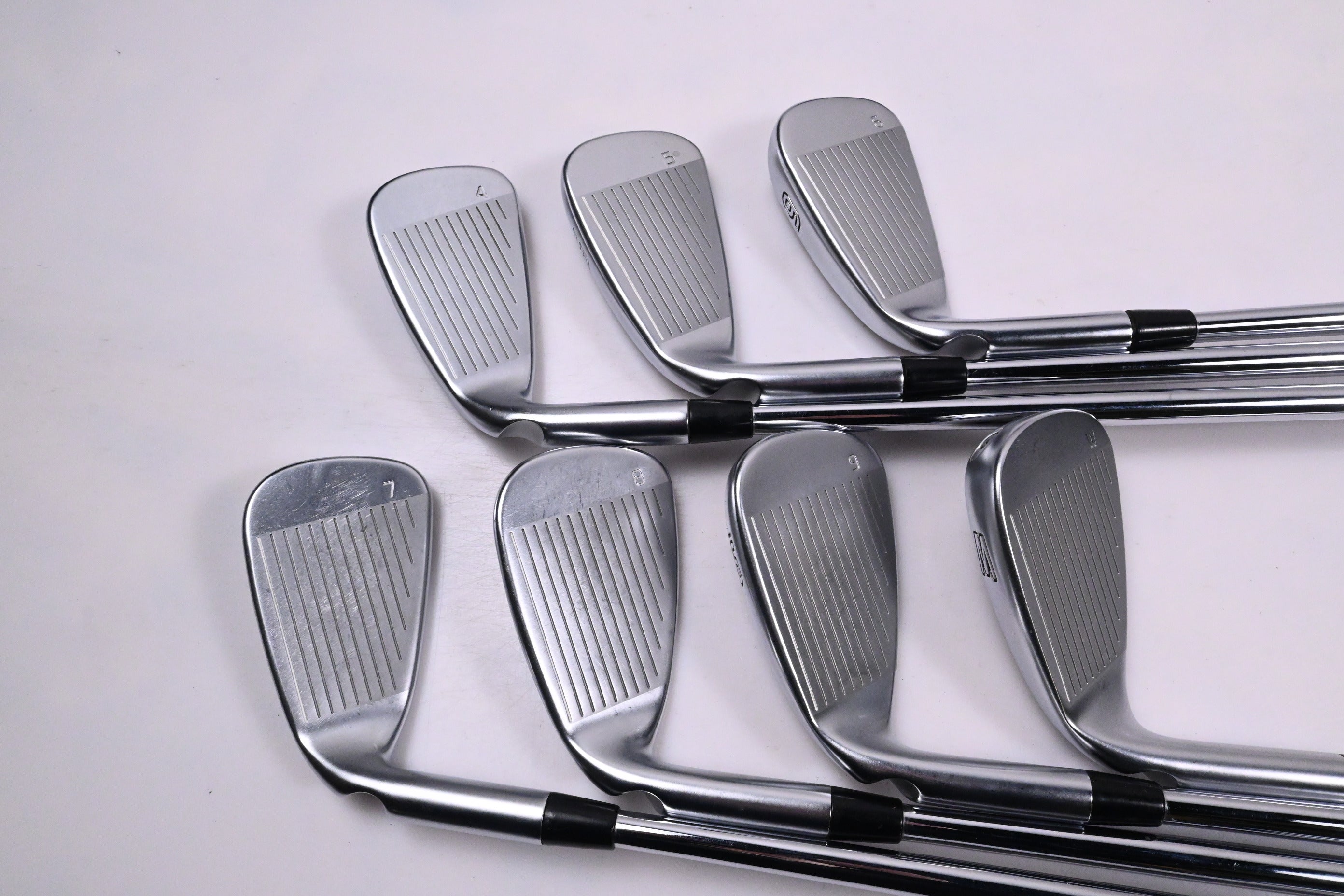 Ping G425 Irons / 4-PW / White Dot / Stiff Flex Dynamic Gold 105 S300 Shafts