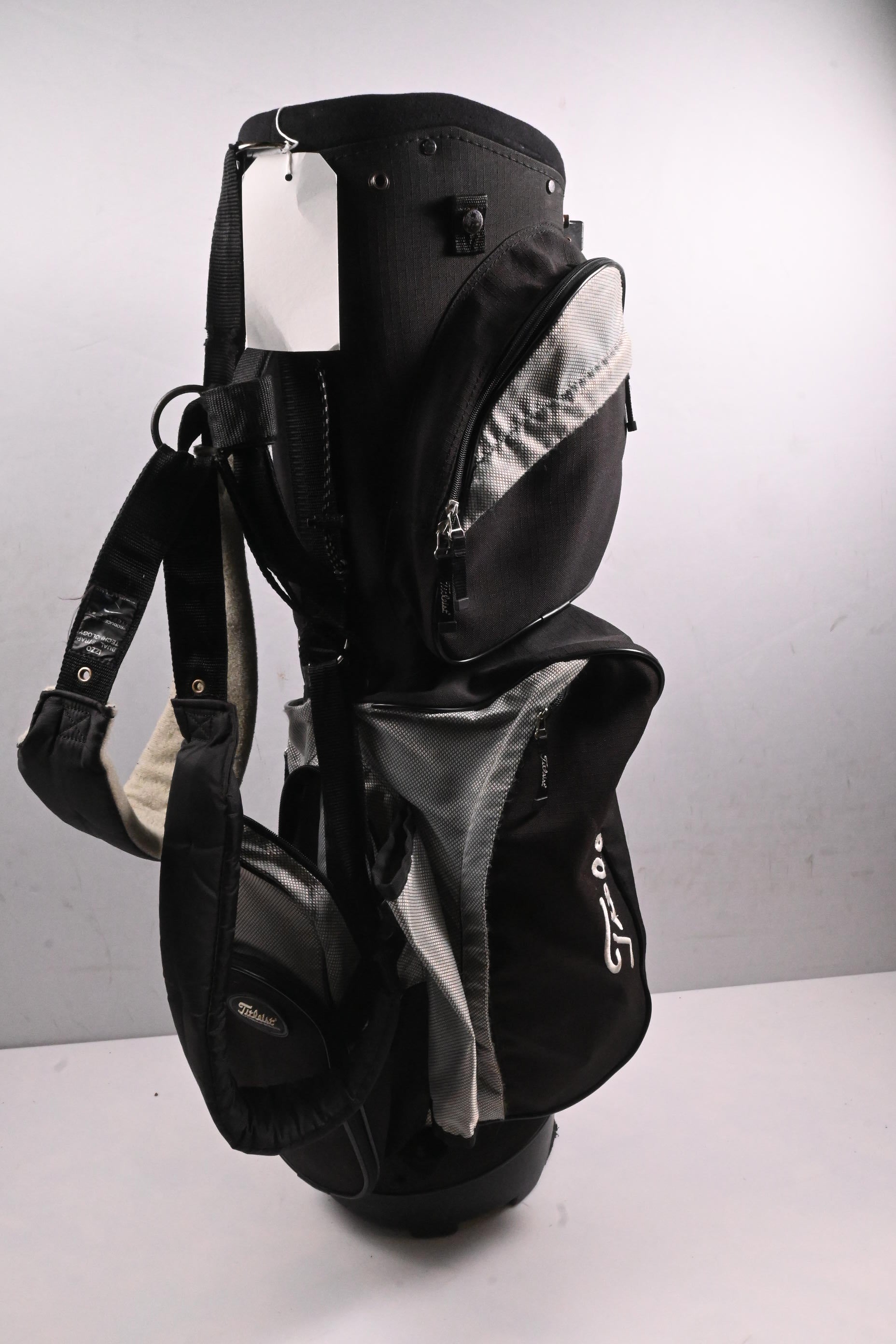 Titleist Stand Bag / 4-Way Divider / Black