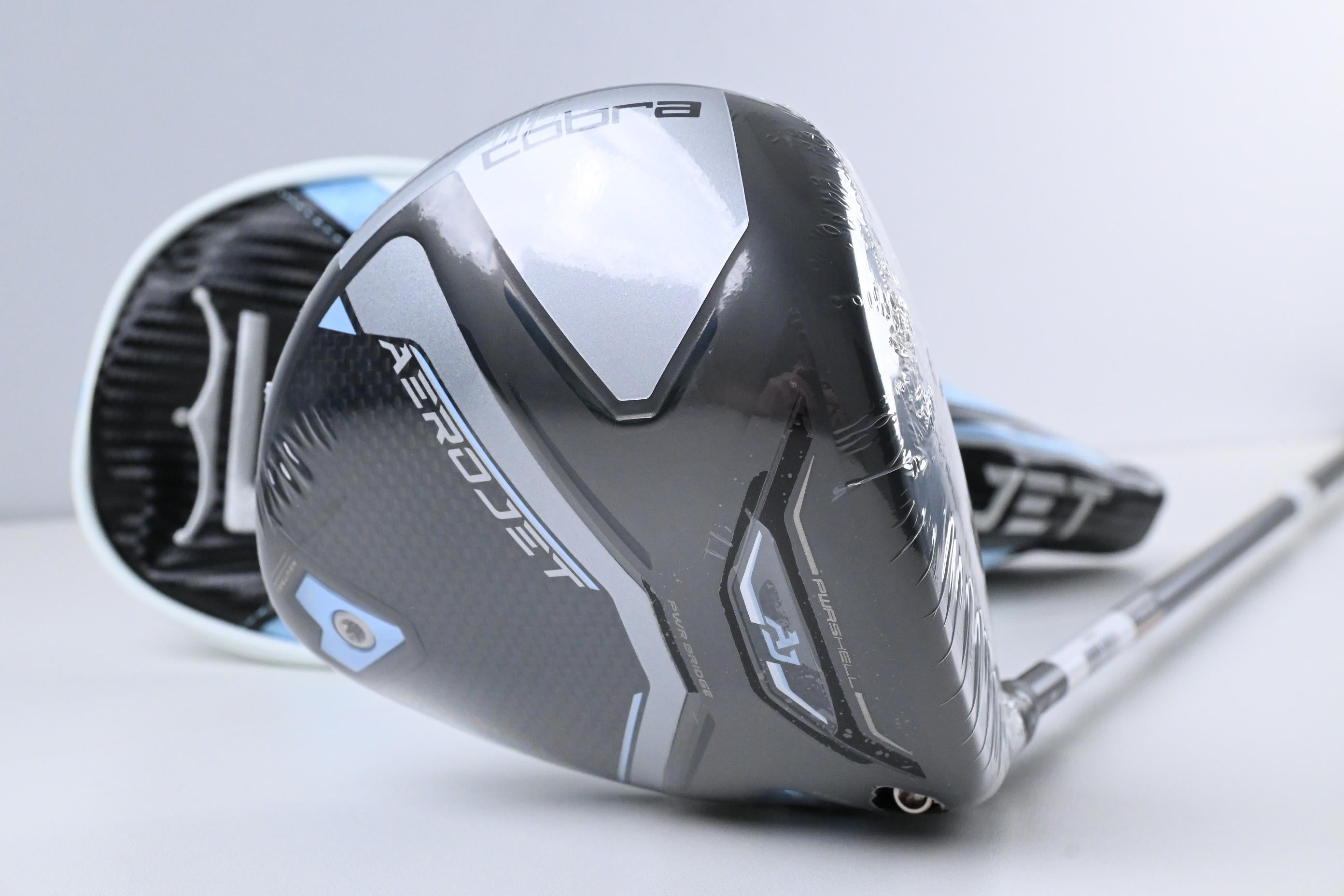 Ladies Cobra Aerojet Max Driver / 10.5 Degree / Ladies Flex Helium Nanocore 4