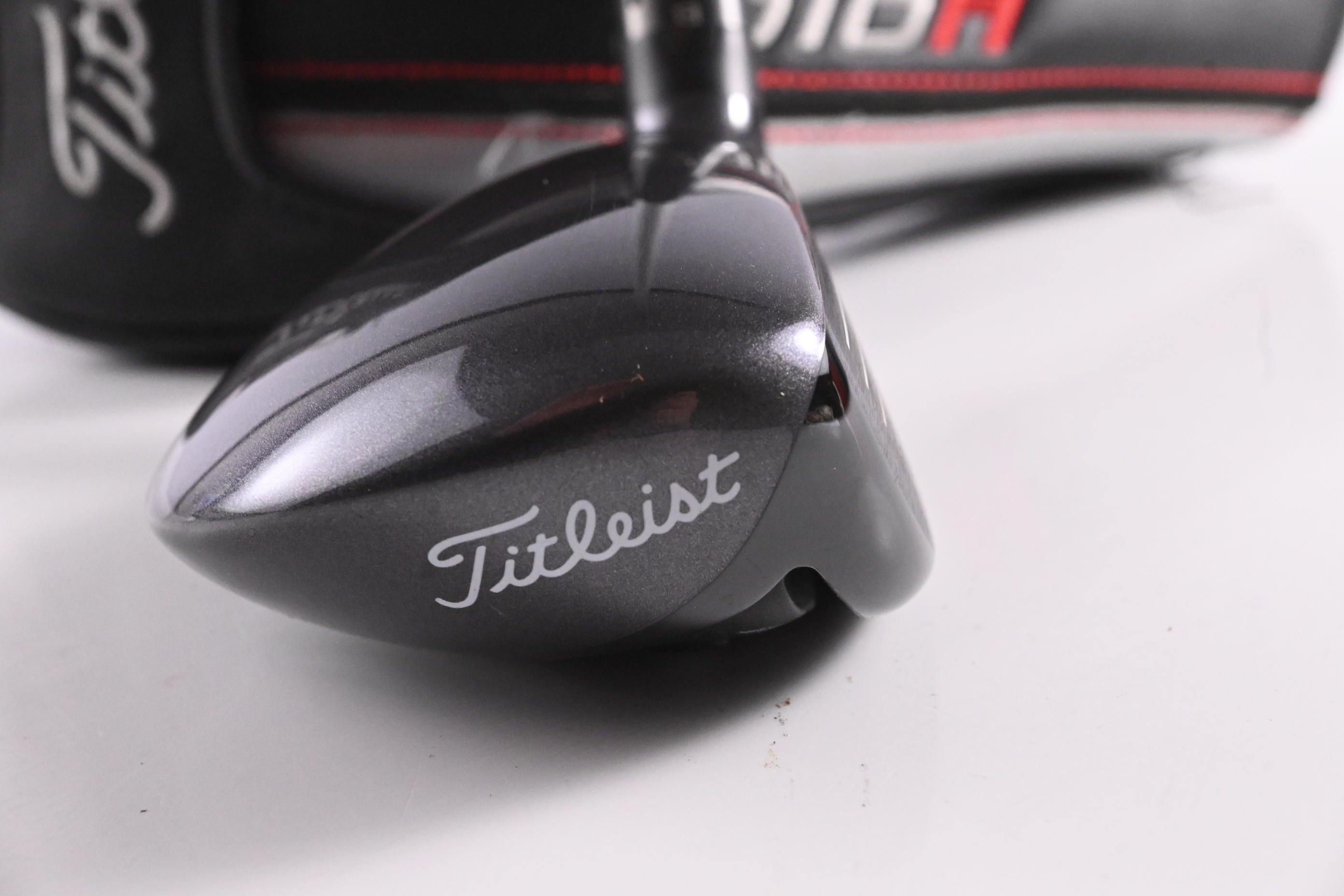 Titleist 816 H1 #3 Hybrid / 19 Degree / Stiff Flex Rogue Black 95 MSI 85 Shaft