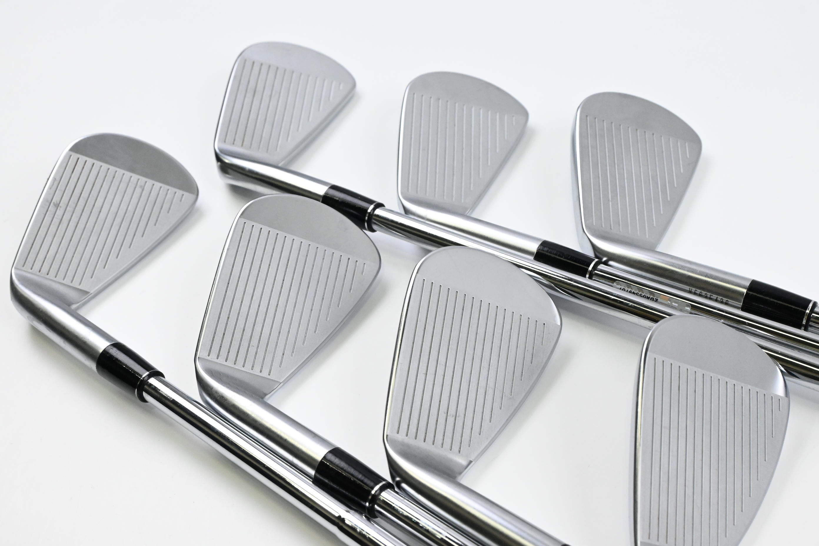 Srixon ZXi7 Irons / 5-PW+AW / X-Flex Dynamic Gold Mid 115 X100 Shafts