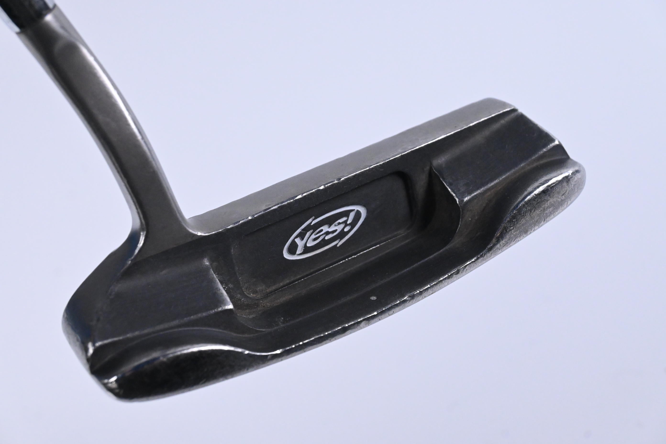 Yes! C-Groove Tracy II Putter / 33 Inch