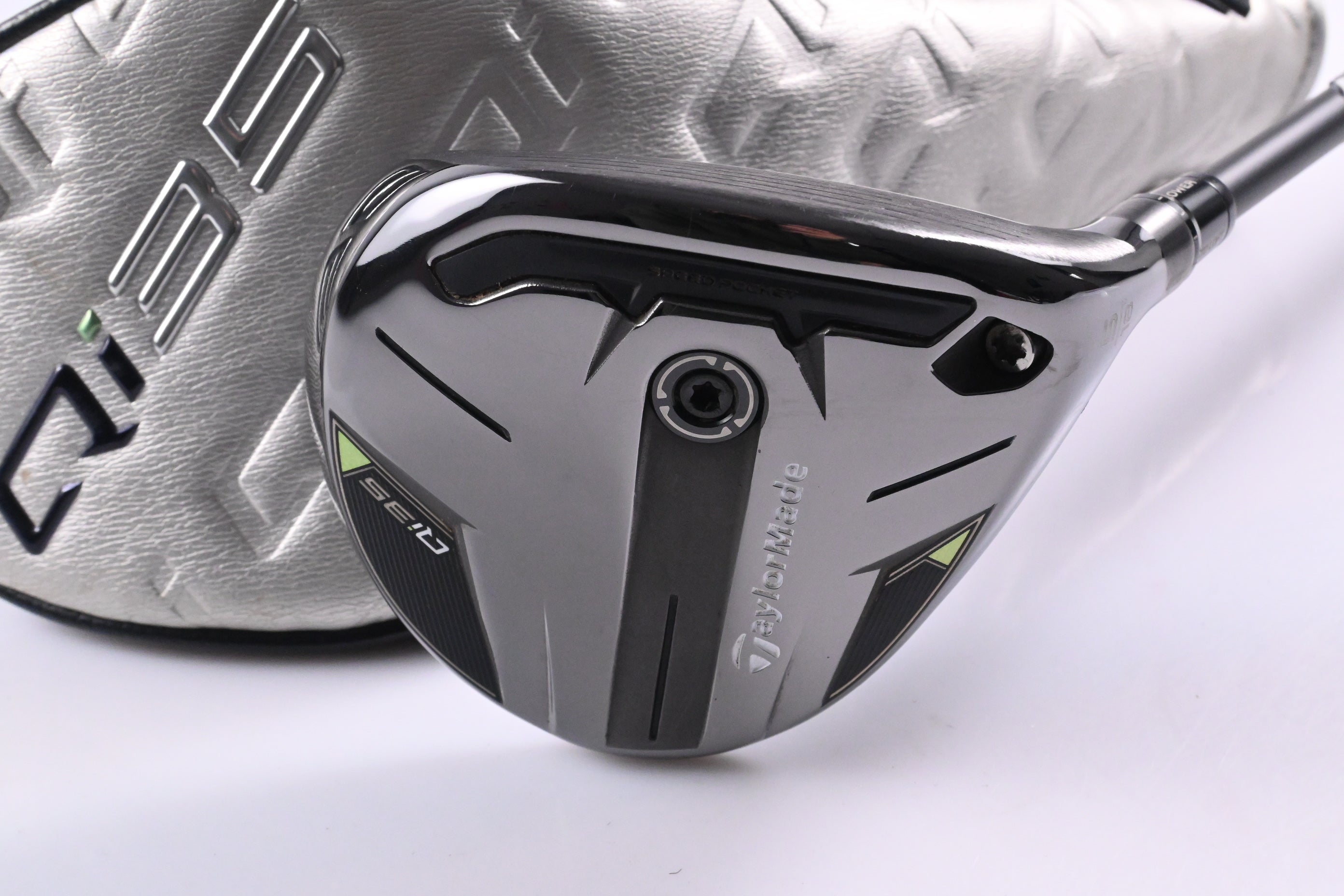 Taylormade Qi35 #5 Wood / 18 Degree / Regular Flex Ventus Blue 5 Shaft