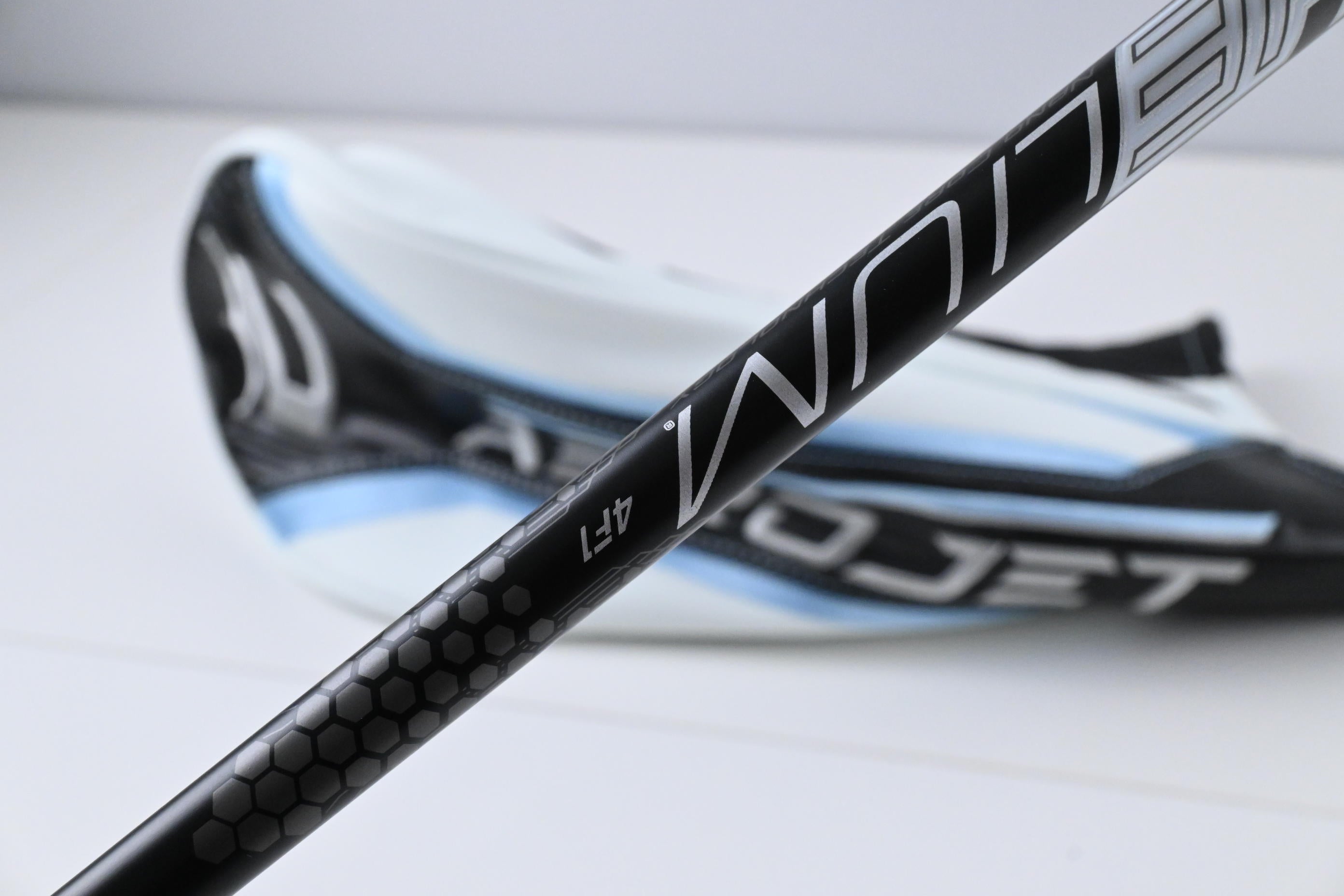 Ladies Cobra Aerojet Max Driver / 10.5 Degree / Ladies Flex Helium Nanocore 4