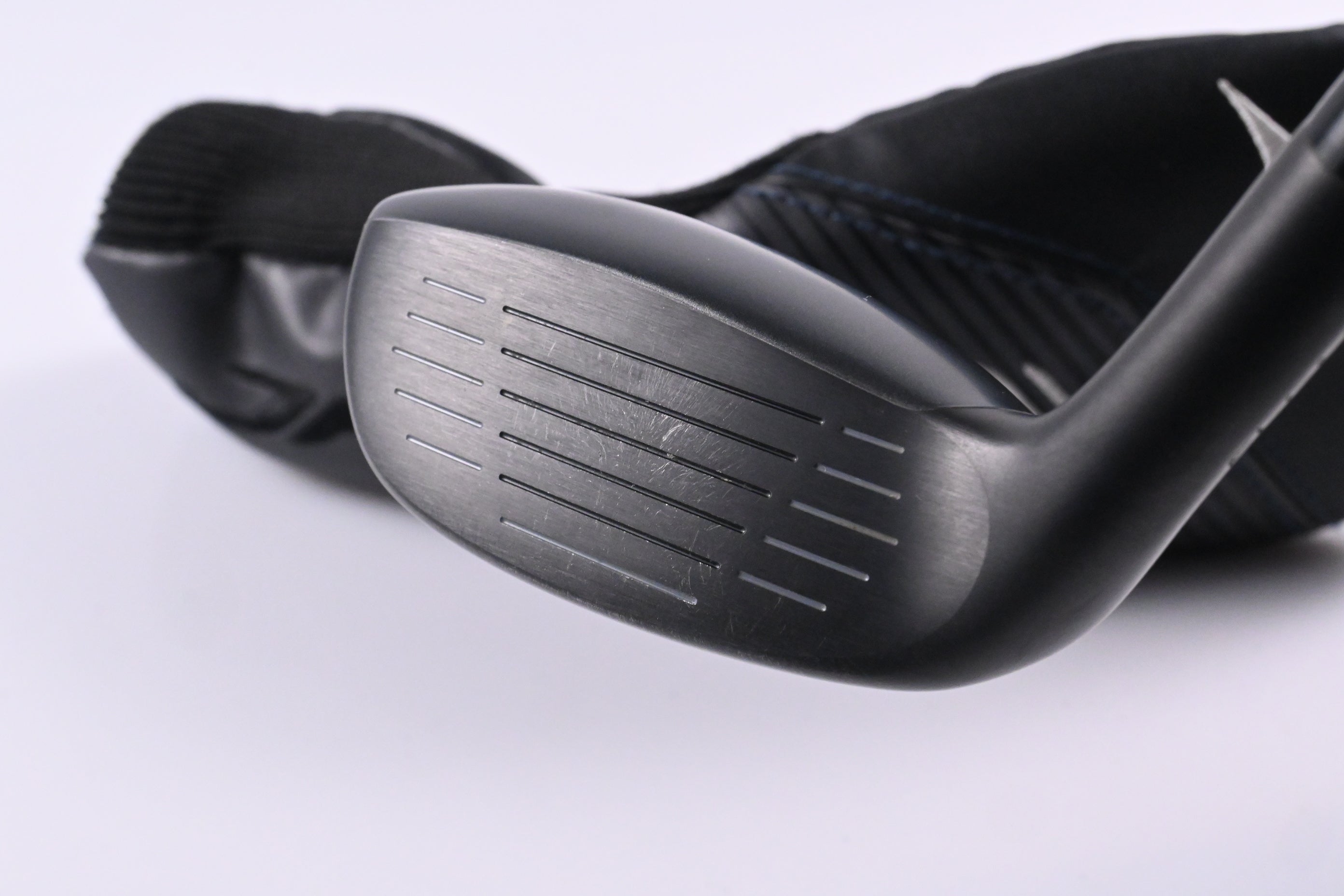 Mizuno JPX 925 Fli-Hi #5 Hybrid / 22 Degree / Regular Flex UST Recoil DART 90