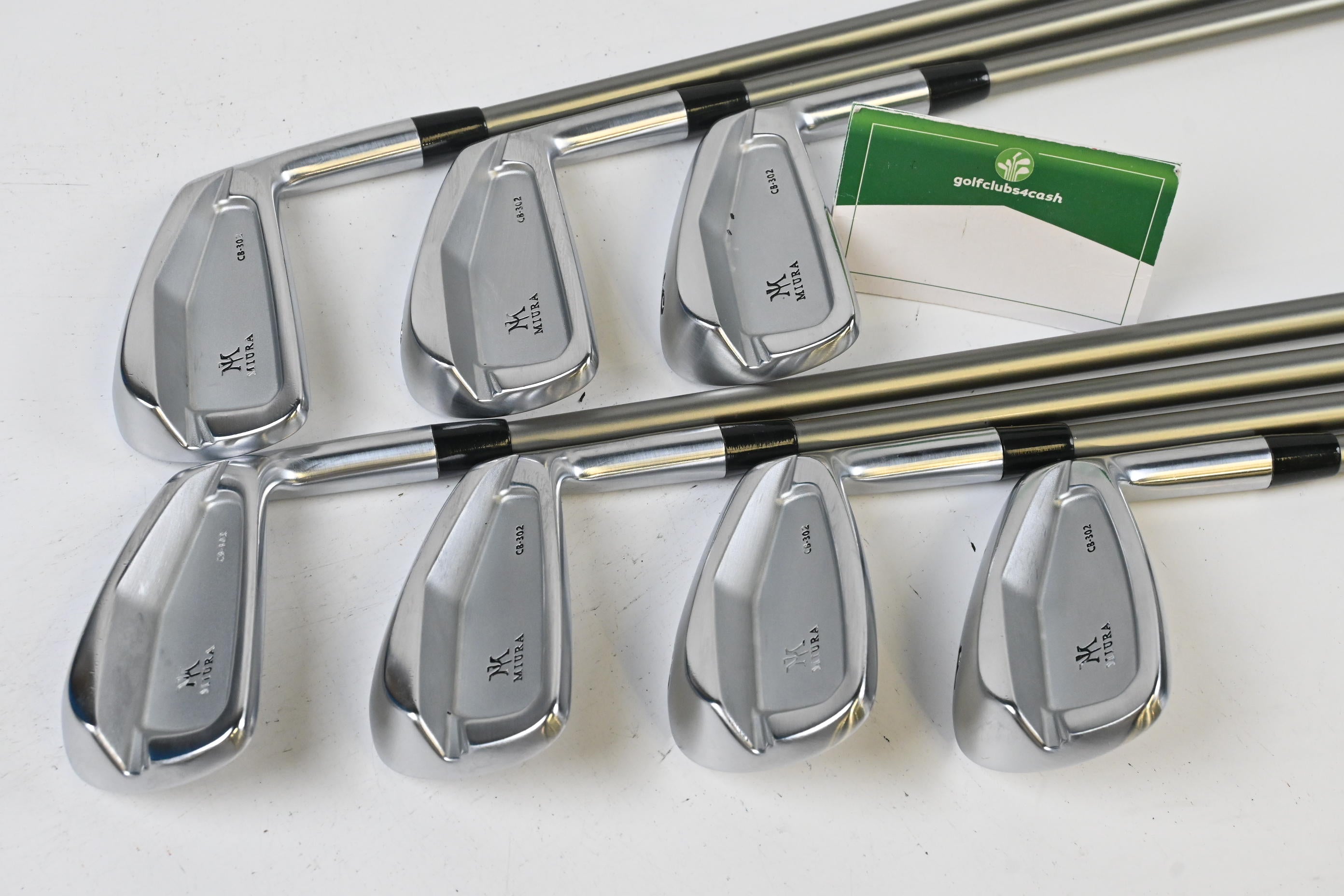 Miura CB-302 Irons / 4-PW / Regular Flex US Mamiya Recoil 660 Shafts