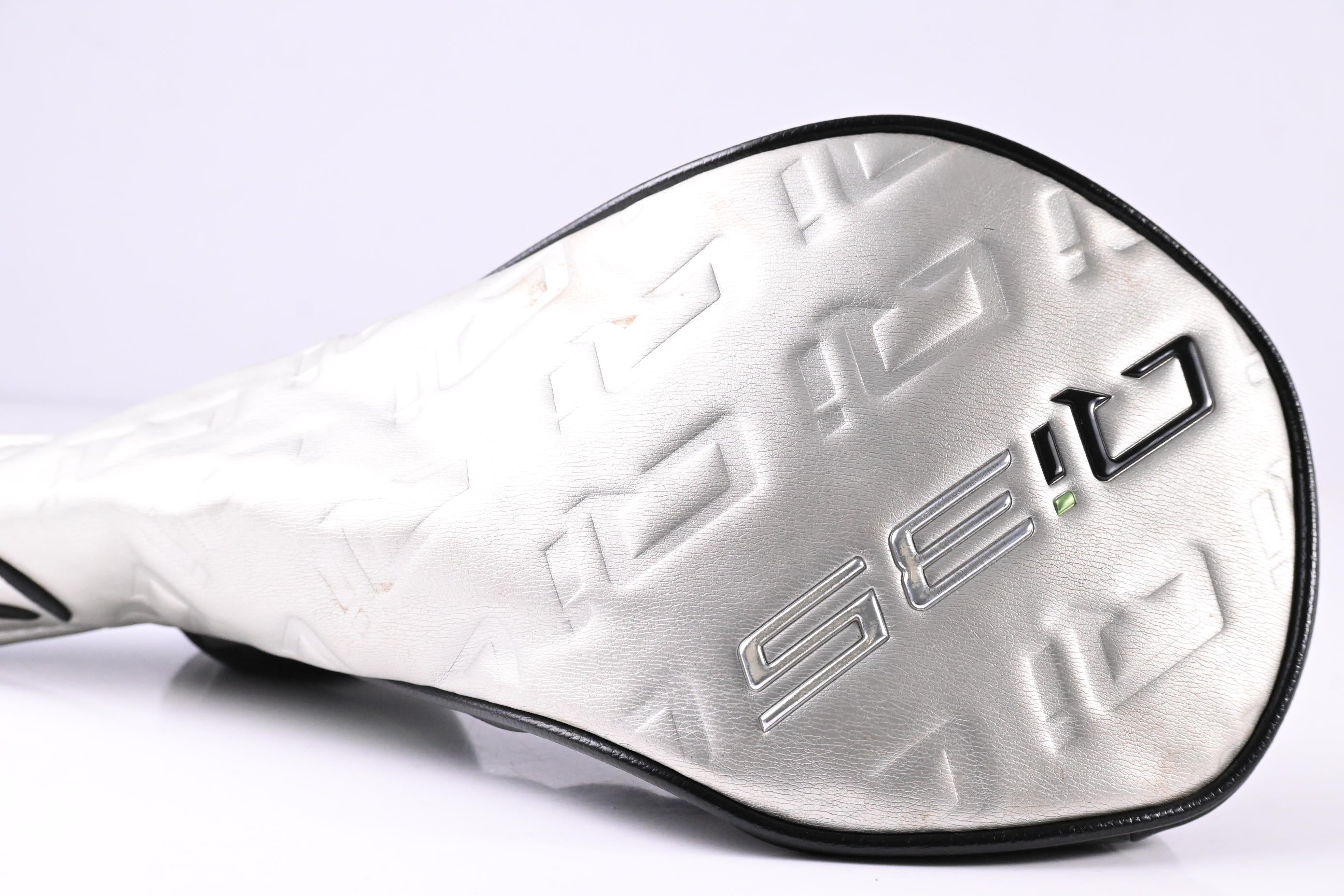 Taylormade Qi35 Driver / 10.5 Degree / Stiff Flex Fujikura Ventus Blue 5 Shaft