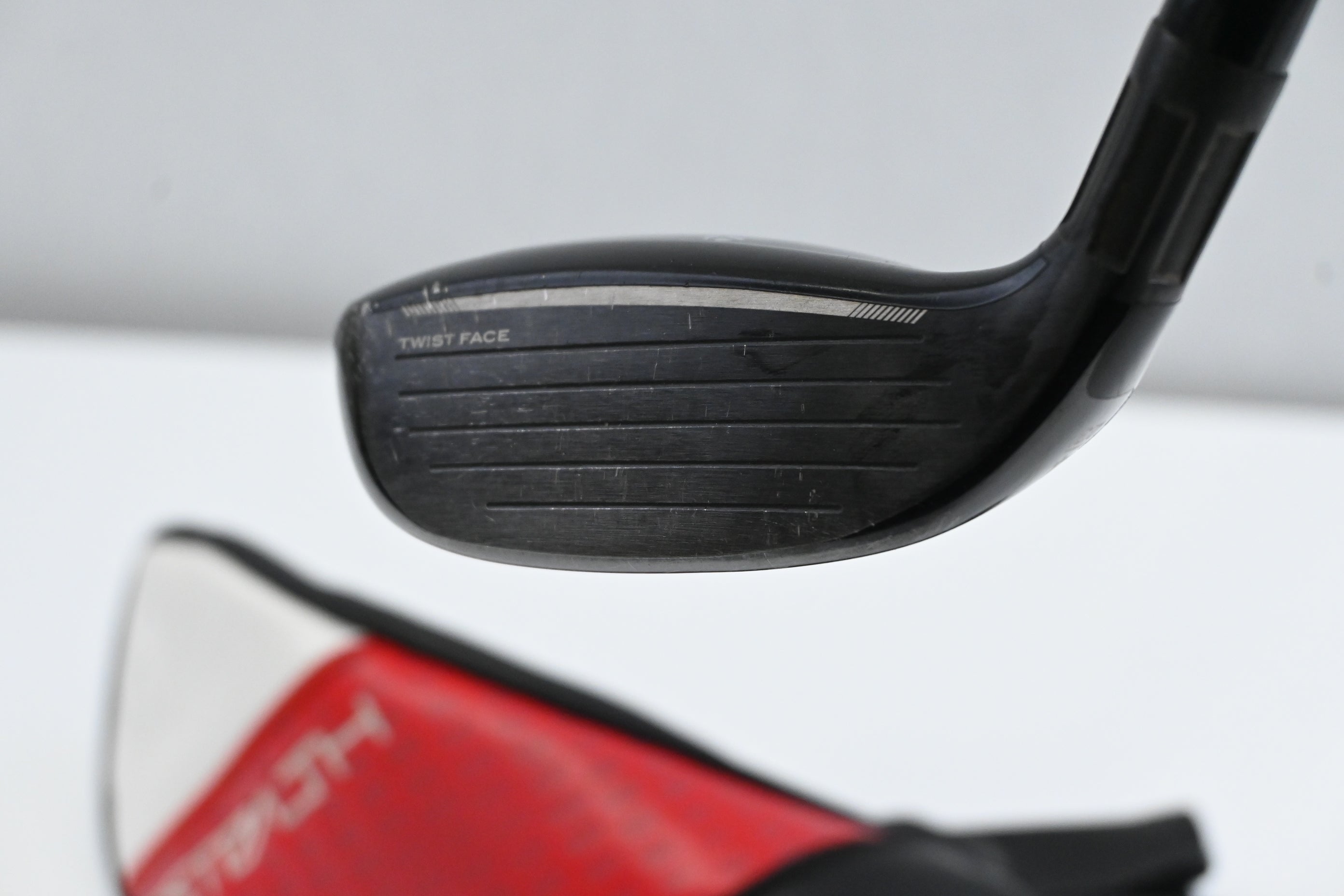 Taylormade Stealth 2 HD #4 Hybrid / 23 Degree / Regular Flex Speeder NX 50