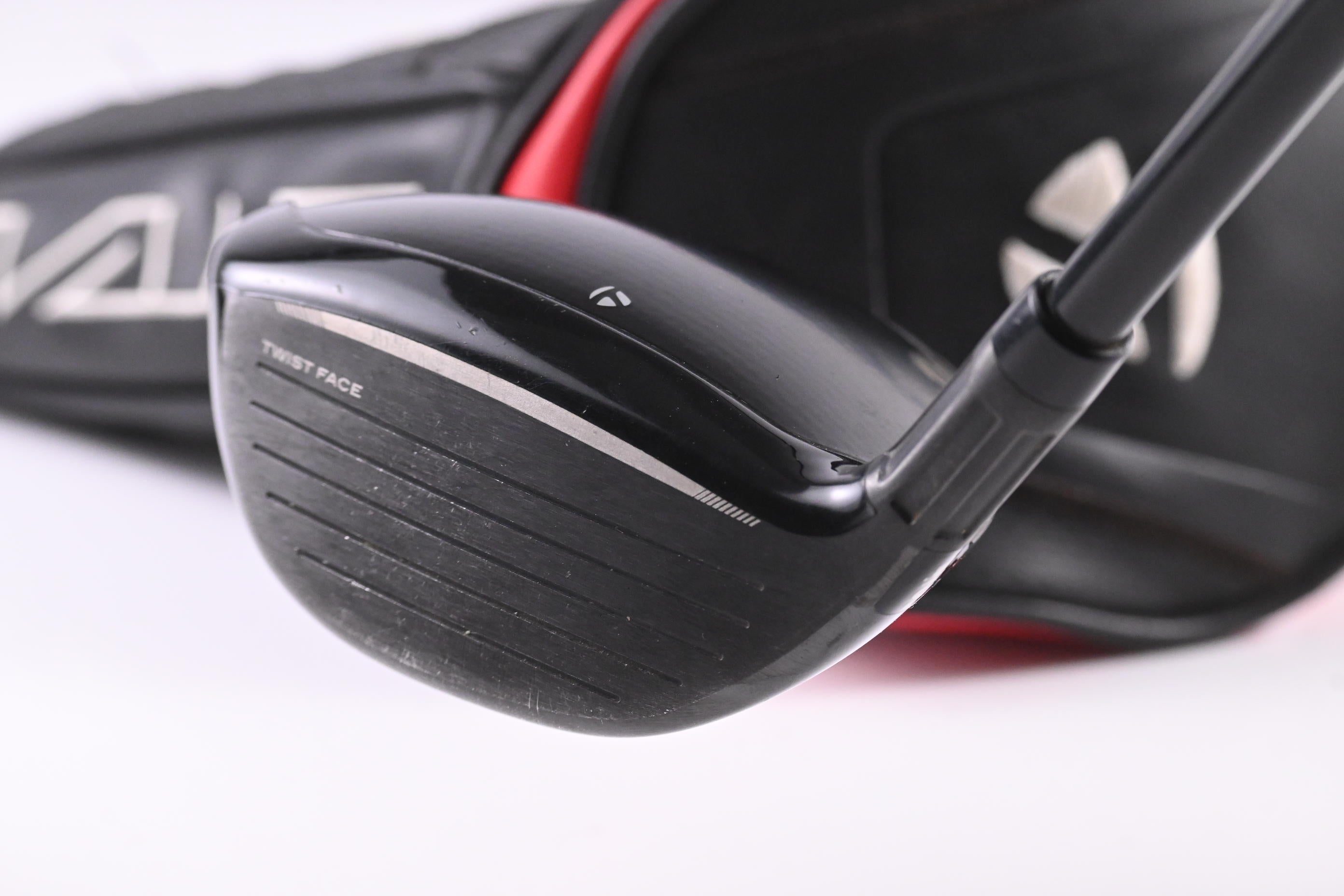 Taylormade Stealth #5 Wood / 18 Degree / Regular Flex Fujikura Ventus Red 5