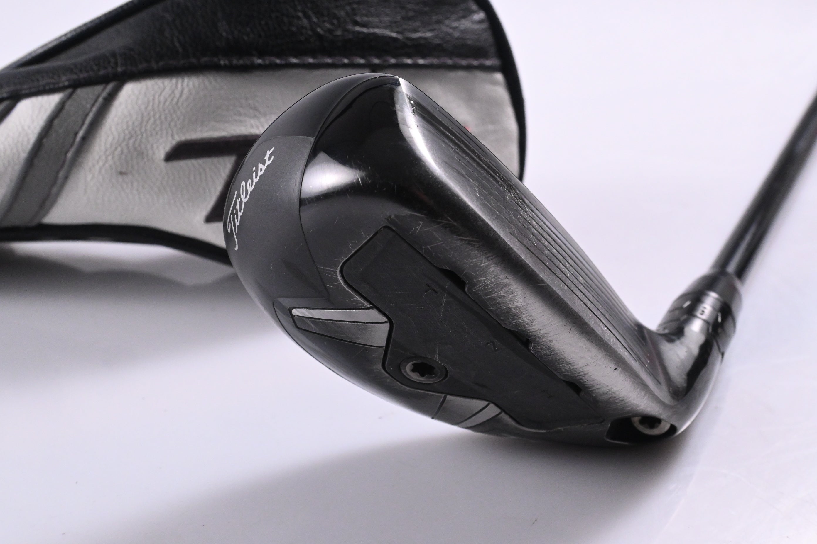 Titleist TSi3 #2 Hybrid / 18 Degree / Stiff Flex HZRDUS Smoke RDX 80 Shaft