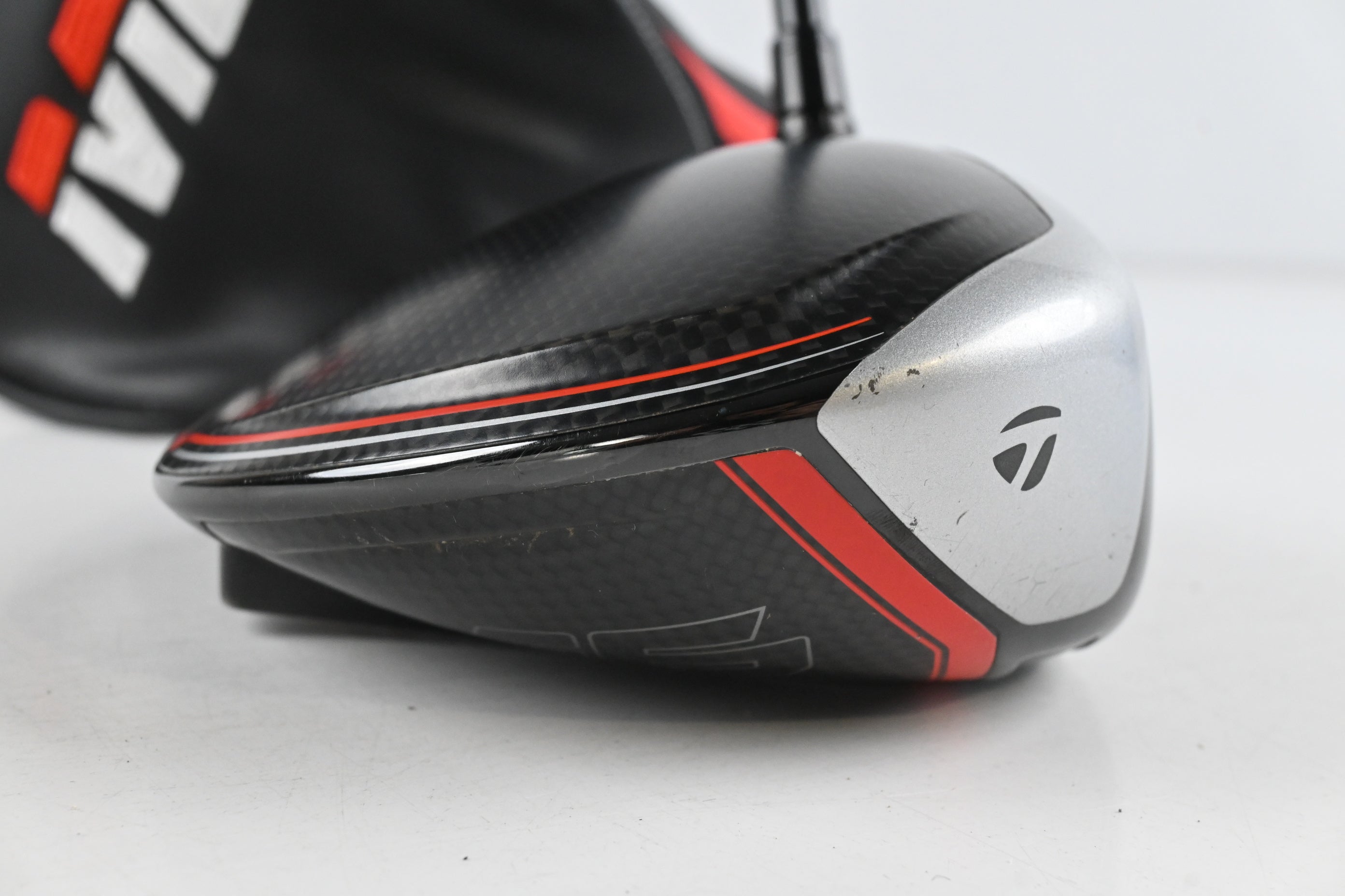 Taylormade M6 Driver / 9 Degree / Stiff Flex Fujikura Atmos Black 6 Shaft