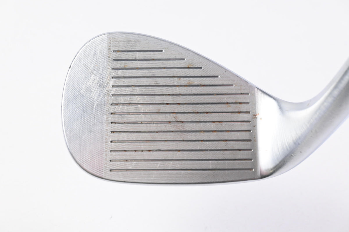 Cleveland 588 RTX 2.0 Gap Wedge / 52 Degree / Wedge Flex Dynamic Gold Shaft