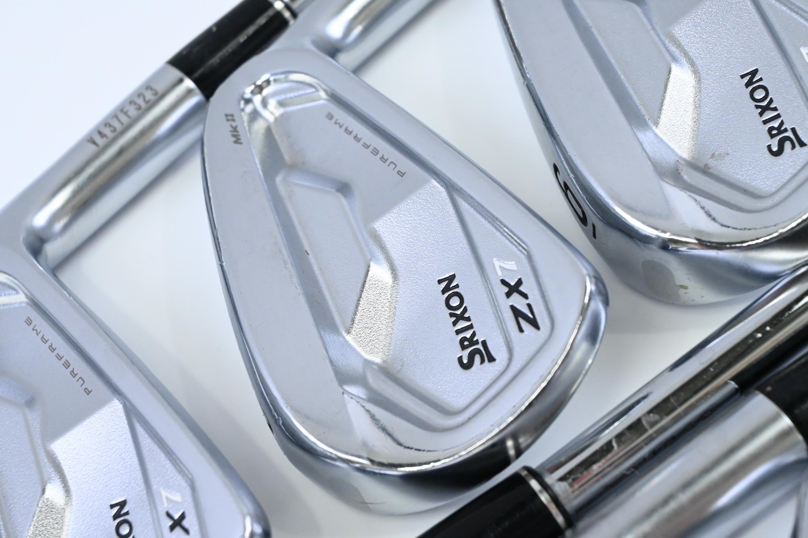 Srixon ZX7 MK II Irons 2023 / 4-PW / X-Flex Dynamic Gold X100 Shafts