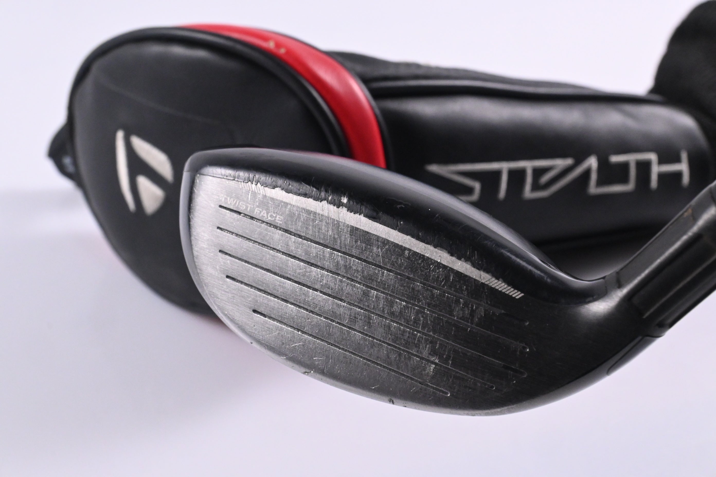 Taylormade Stealth #3 Hybrid / 19 Degree / Stiff Flex Fujikura Ventus Red 7