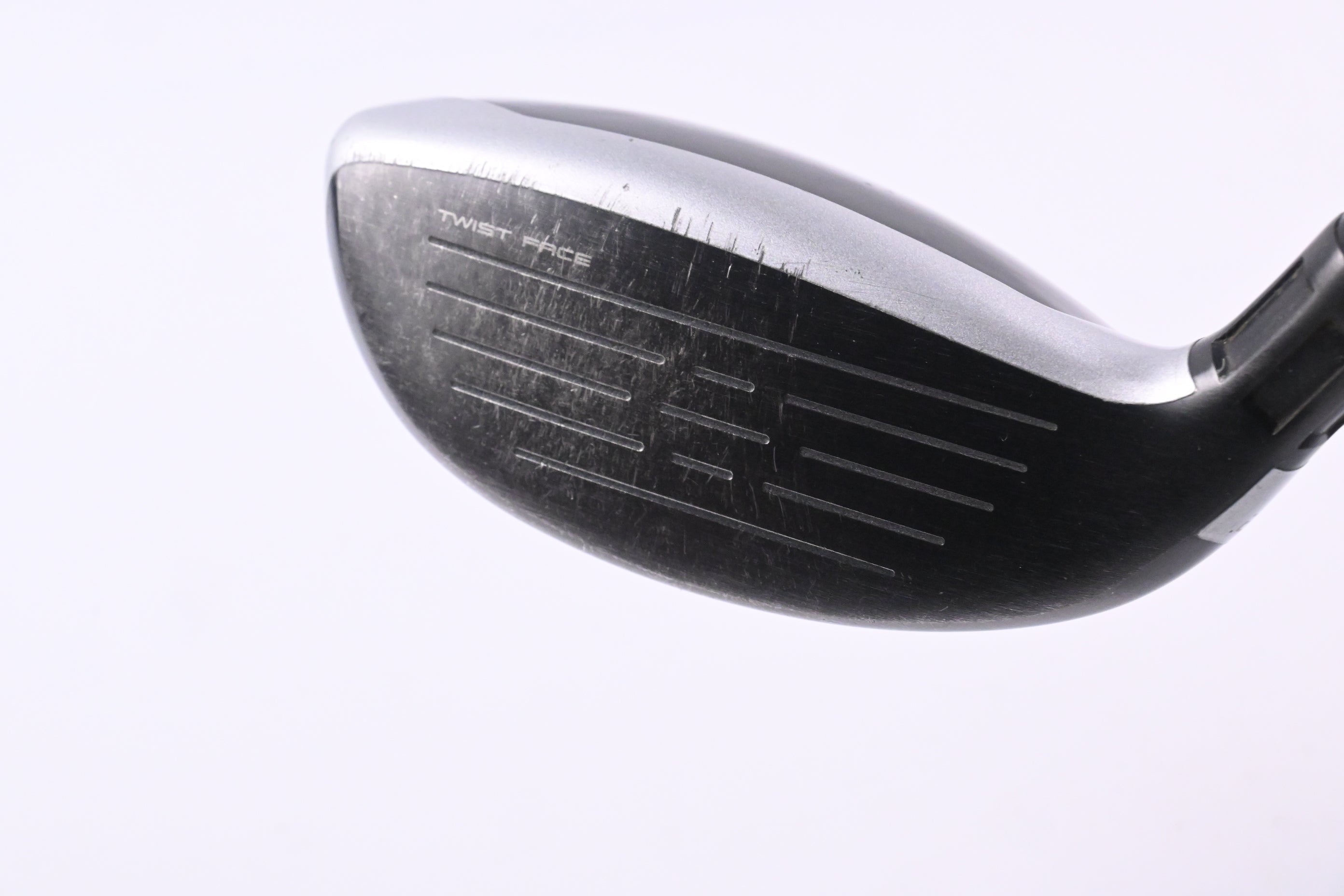 Taylormade M6 #4 Hybrid / 22 Degree / Stiff Flex Fujikura Atmos Orange 7 Shaft