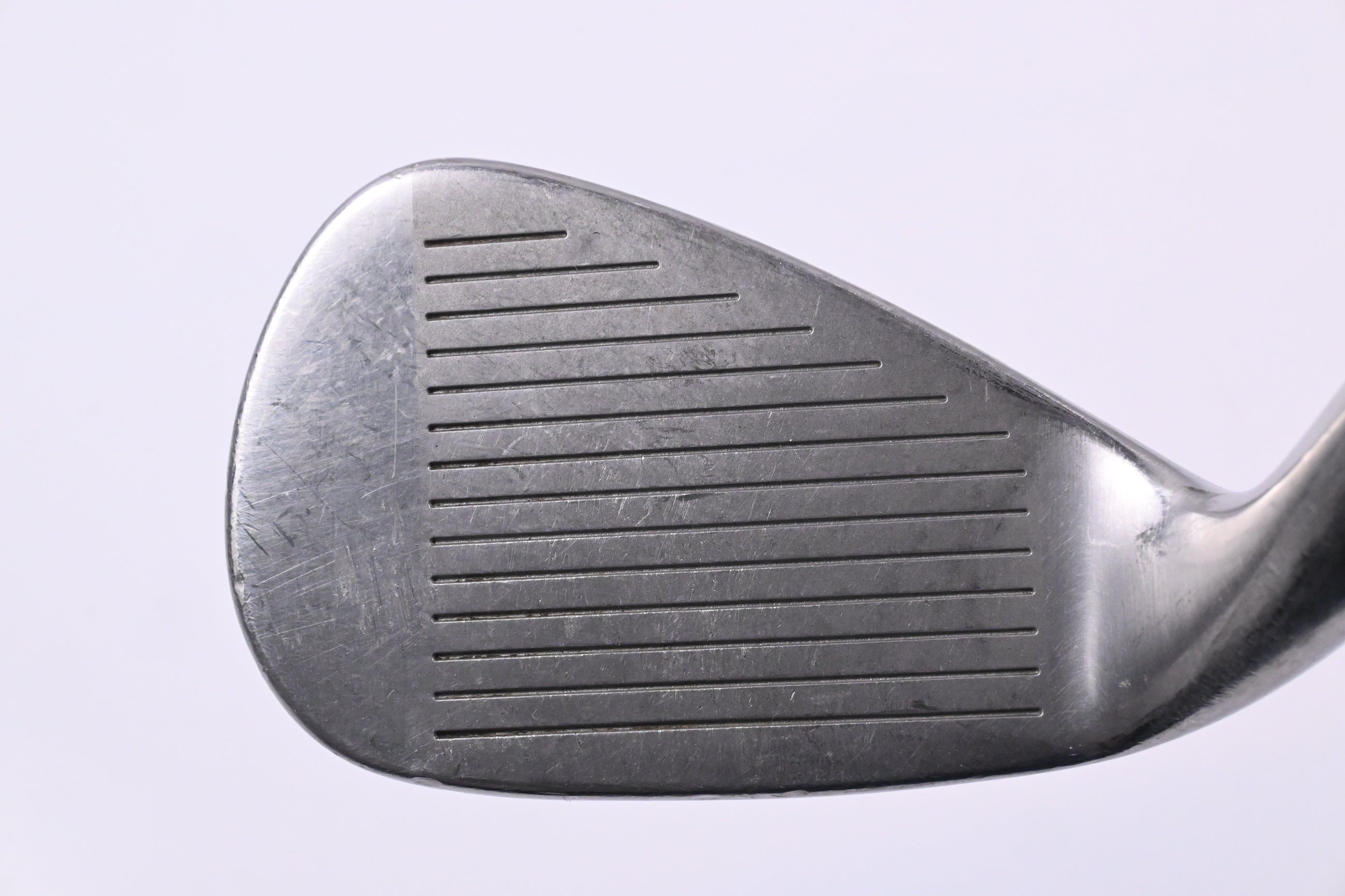 Titleist 716 AP1 Gap Wedge / 52 Degree / Regular Flex XP 90 R300 Shaft