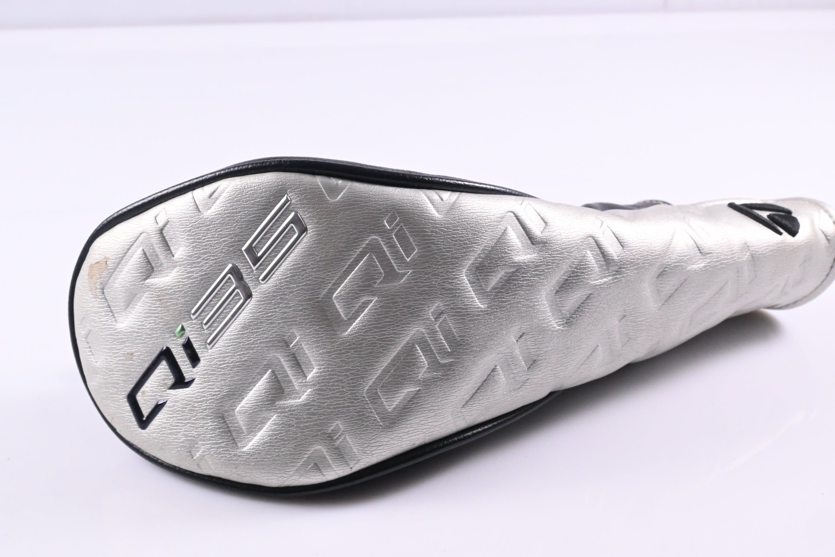 Taylormade Qi35 #5 Wood / 18 Degree / Regular Flex Ventus Blue 5 Shaft
