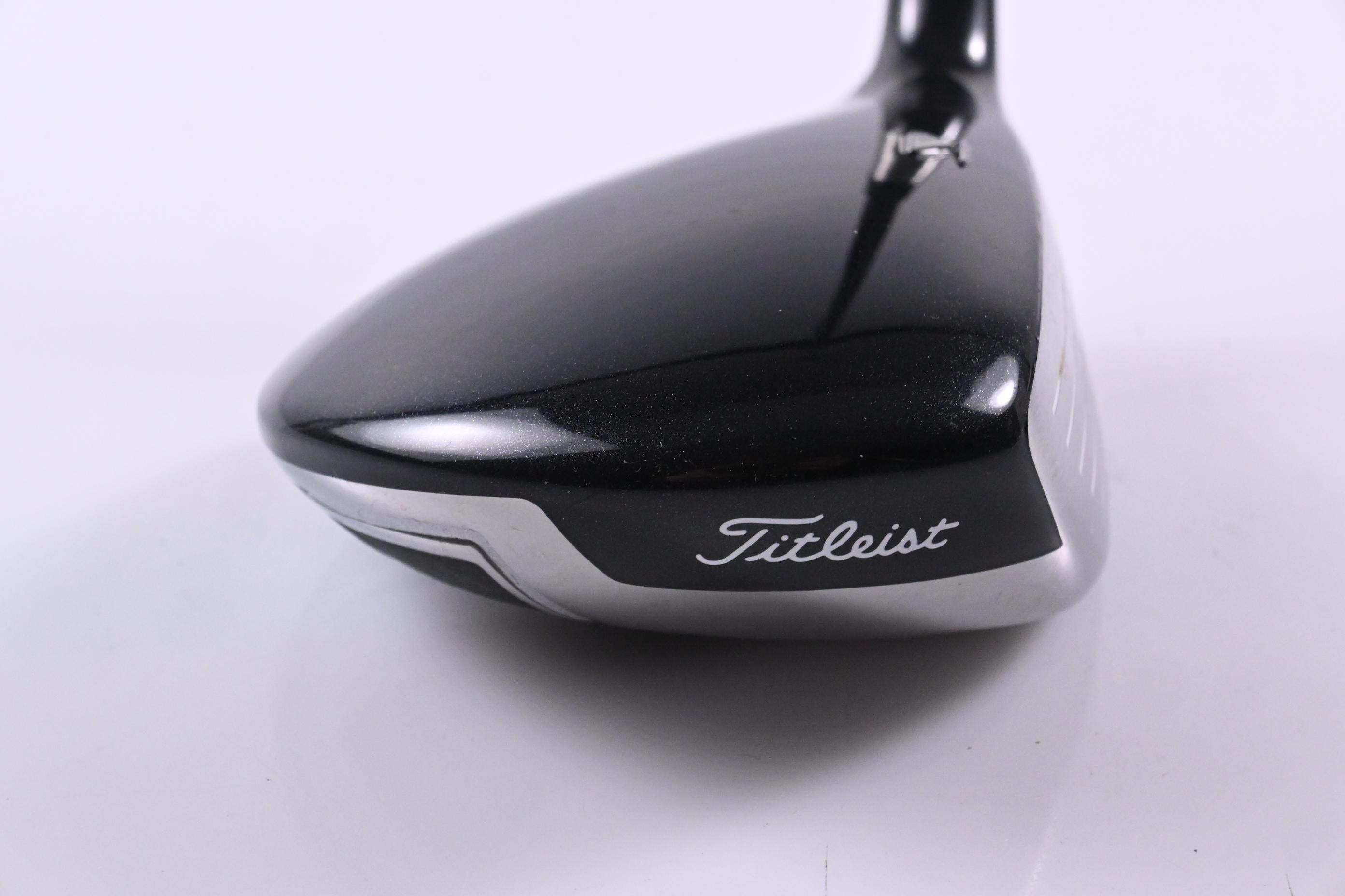 Titleist 909 F2 #3 Wood / 15.5 Degree / Stiff Flex Aldila Voodoo Titleist Shaft