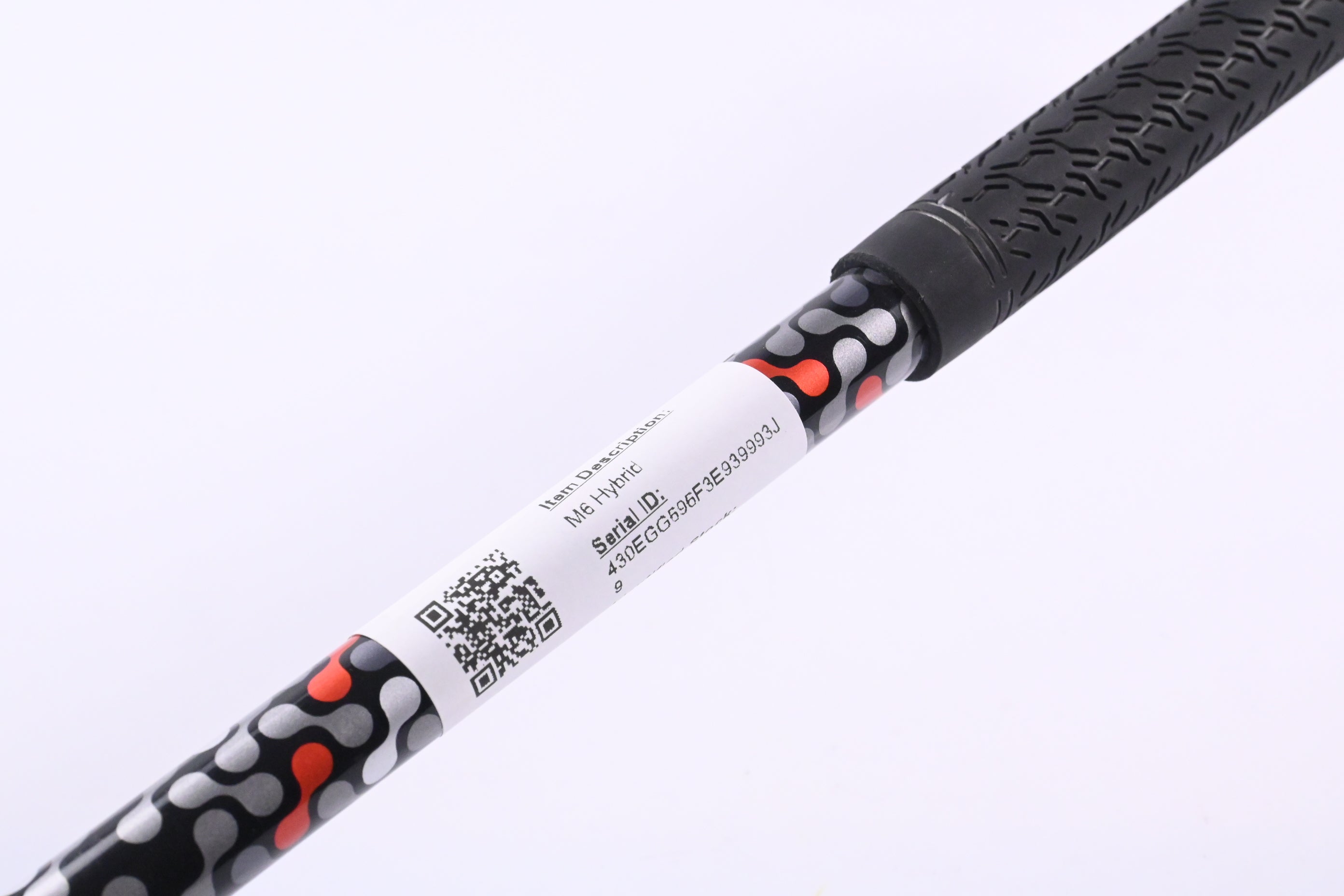 Taylormade M6 #4 Hybrid / 22 Degree / Stiff Flex Fujikura Atmos Orange 7 Shaft