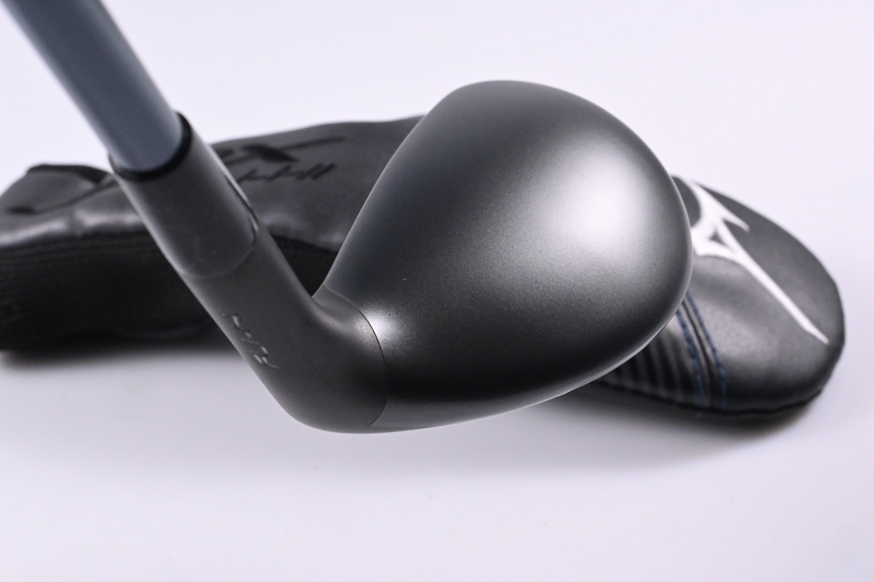 Mizuno JPX 925 Fli-Hi #5 Hybrid / 22 Degree / Senior Flex UST Recoil DART ESX 60