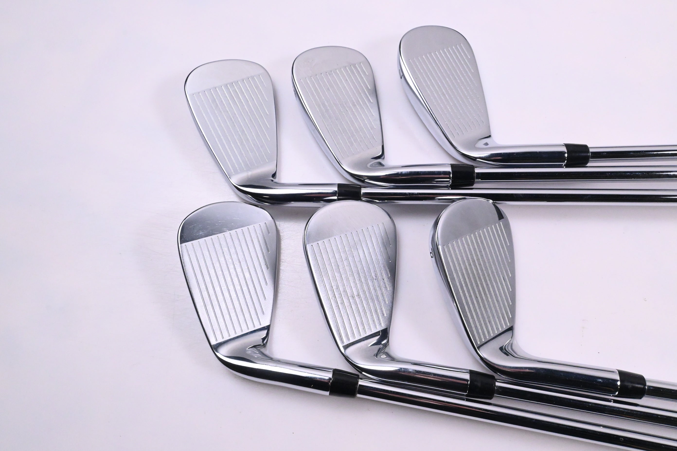 Callaway Elyte Irons / 5-PW / Regular Flex Vector 80 Shafts