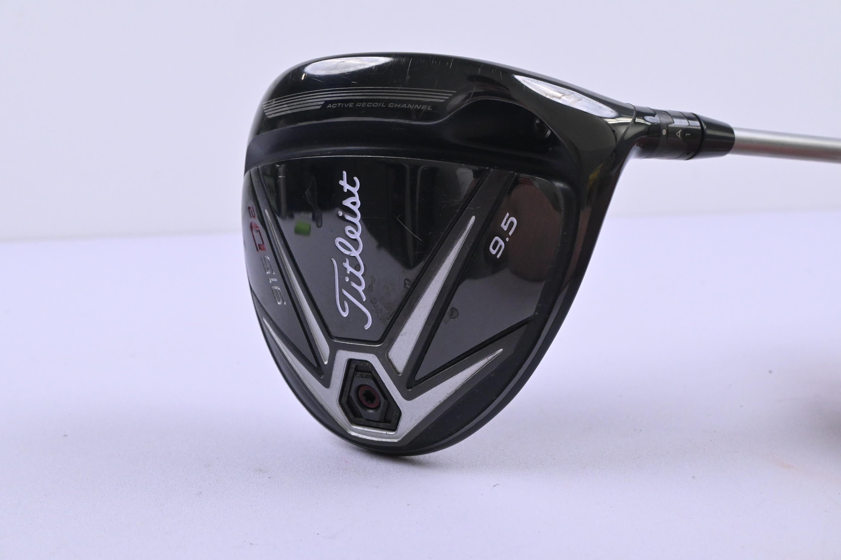 Titleist 915 D2 Driver / 9.5 Degree / Stiff Flex Diamana S+ 60 Shaft