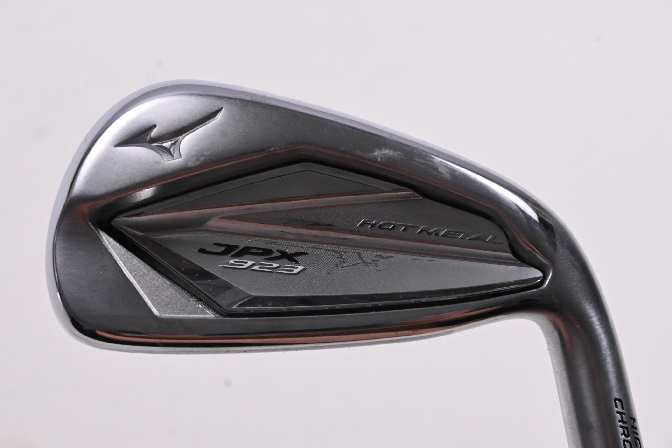 Mizuno JPX 923 Hot Metal #6 Iron / Senior Flex UST Recoil ESX 460 Shaft