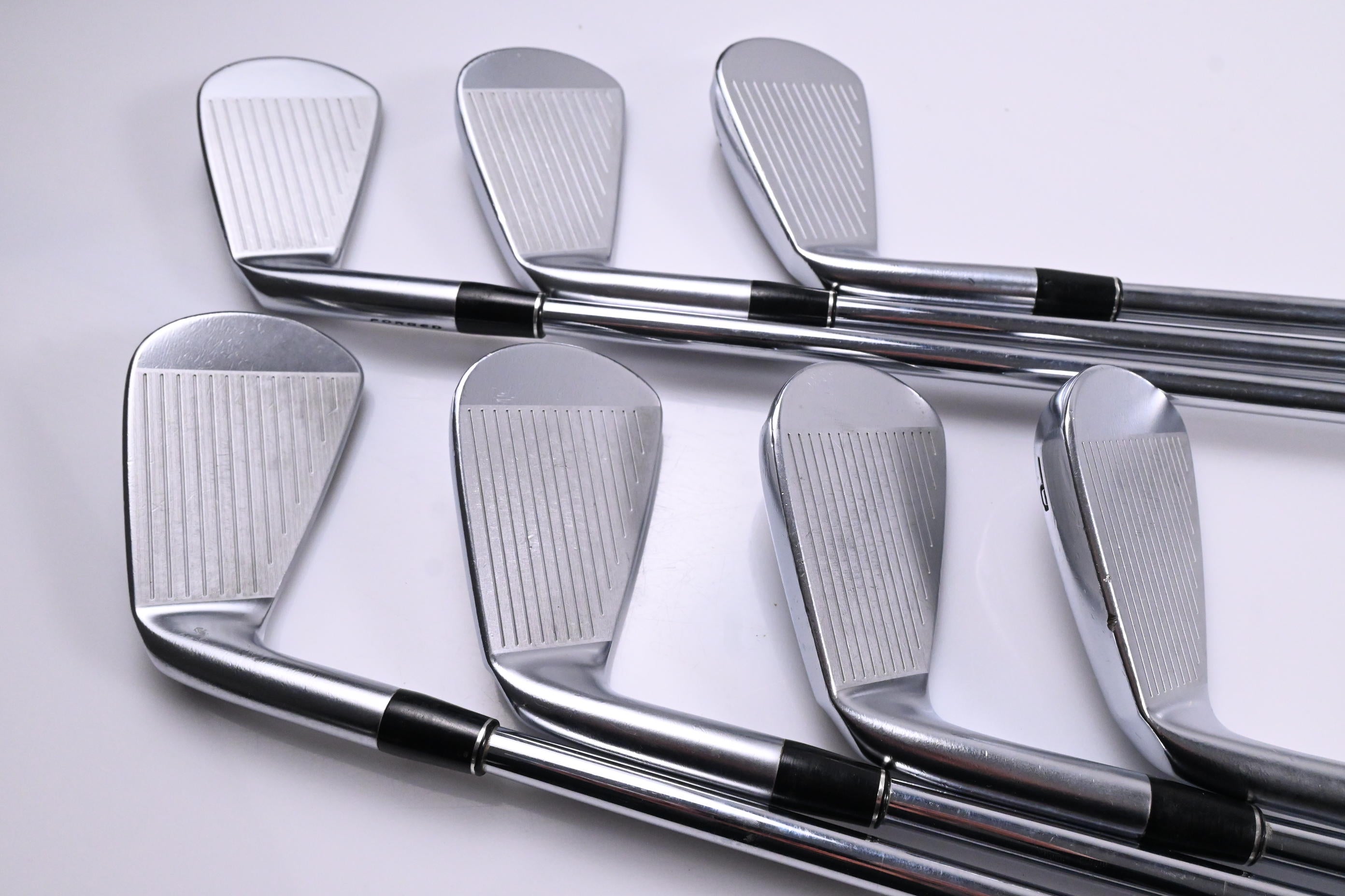 Srixon ZX7 Irons / 4-PW / Stiff Flex N.S.PRO Modus 3 Tour 115 Shafts