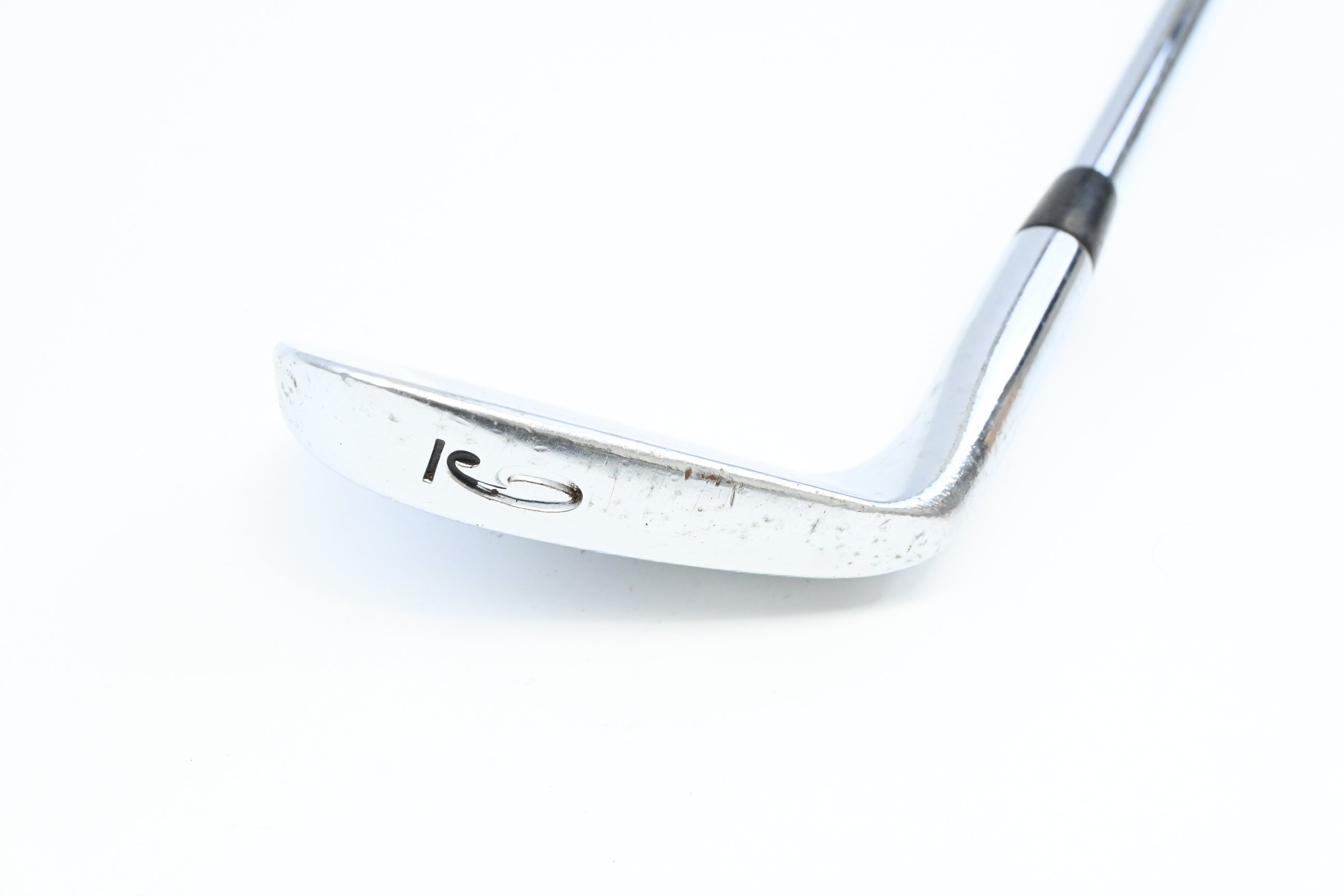 Titleist 690MB #9 Iron / X-Flex FCM Rifle Shaft