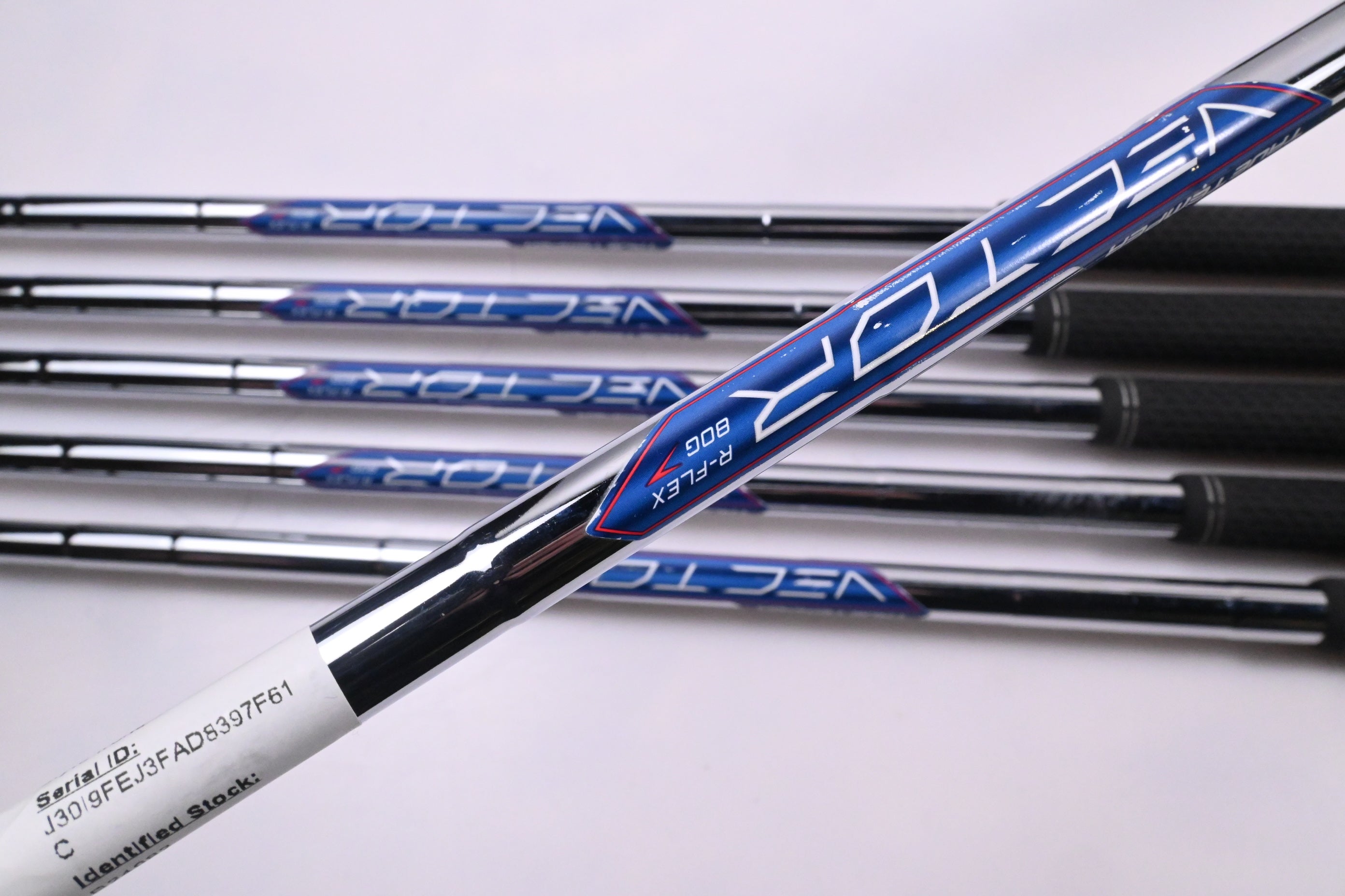 Callaway Elyte Irons / 5-PW / Regular Flex Vector 80 Shafts