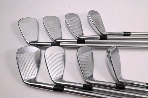 Cobra King Tour 2023 Irons / 4-PW+GW / X-Flex KBS Tour C-Taper 130 Shafts
