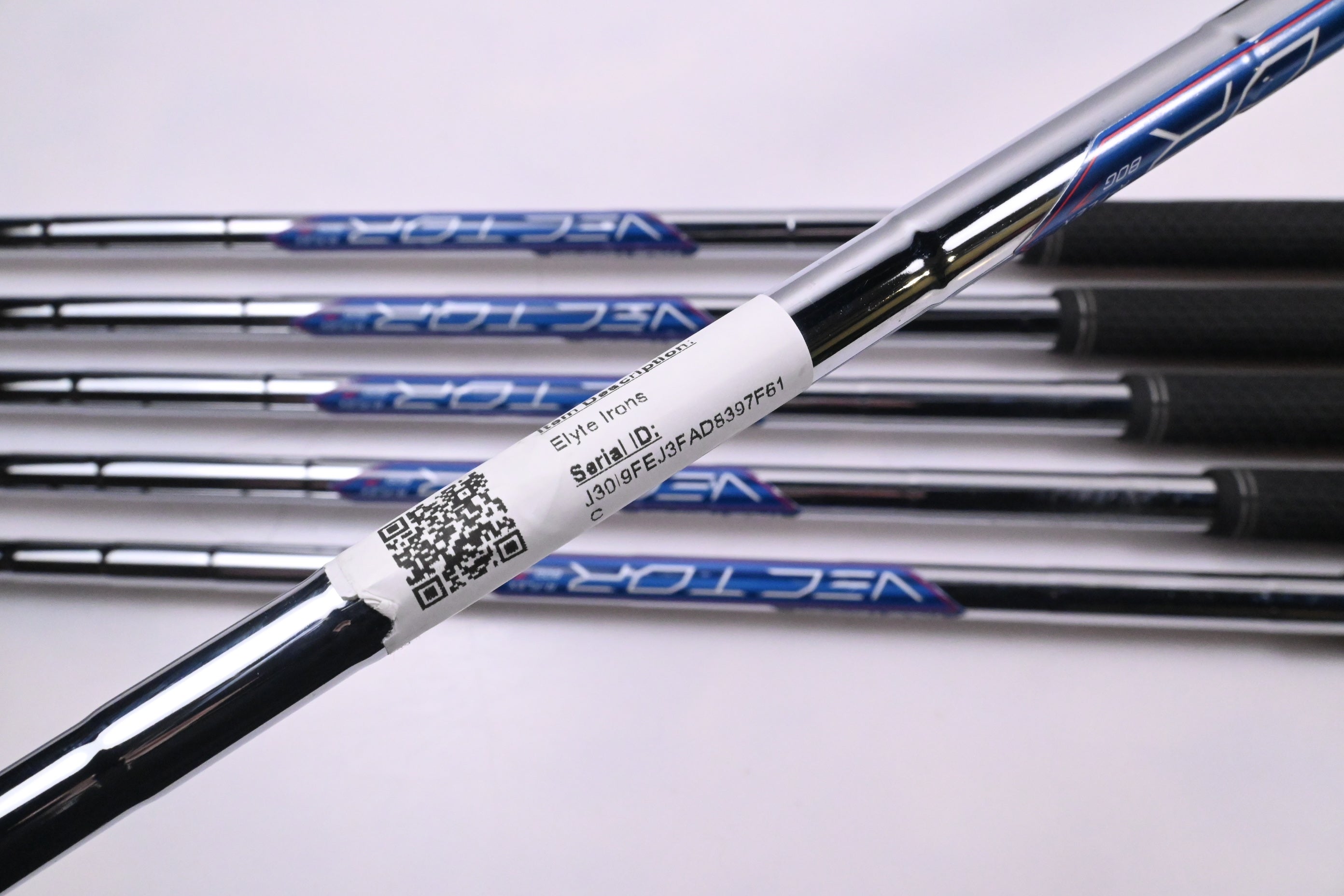 Callaway Elyte Irons / 5-PW / Regular Flex Vector 80 Shafts
