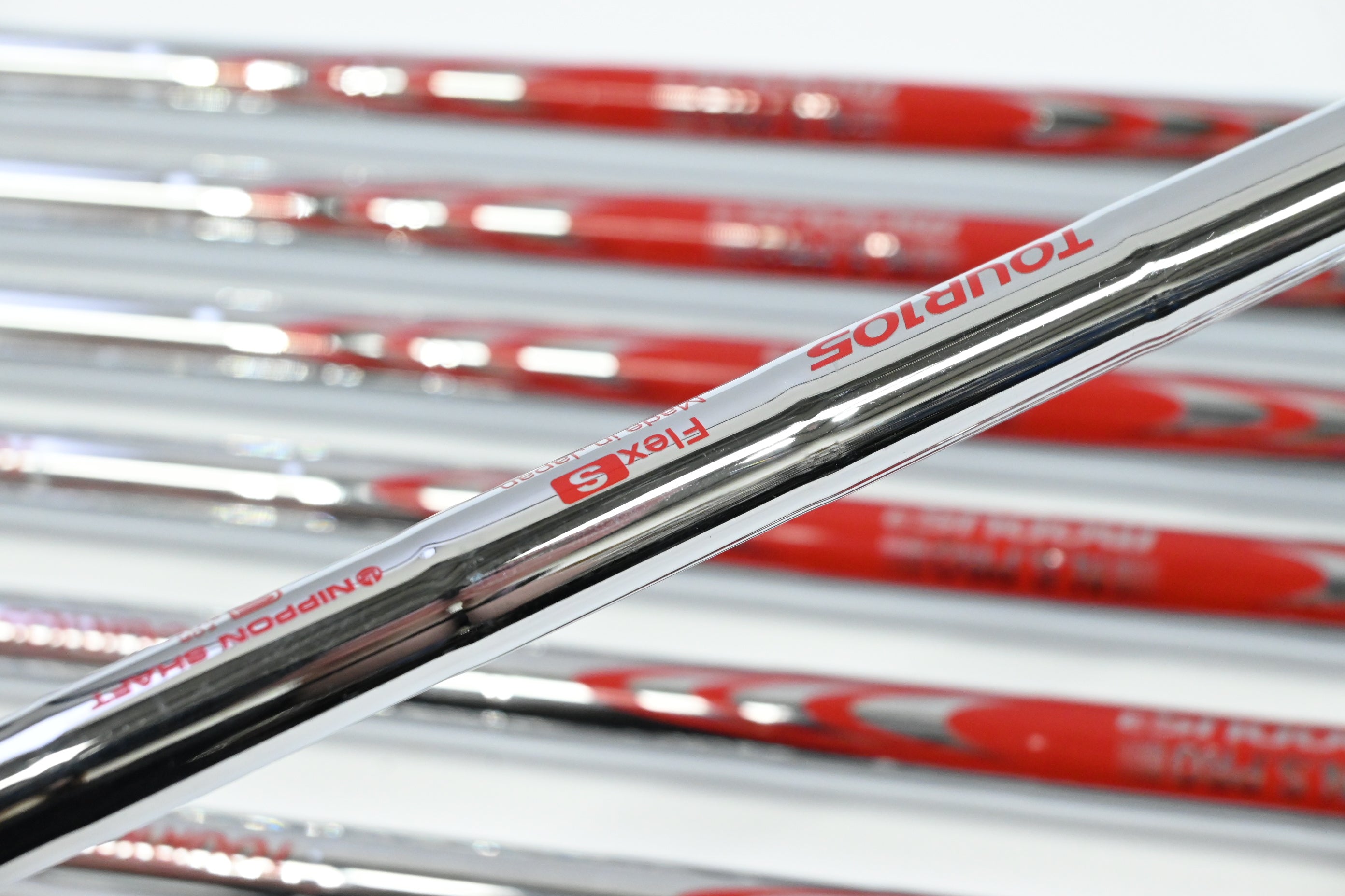 Srixon ZXi5/ZXi7 Combo Irons / 4-PW / Stiff Flex NS Pro Modus3 Tour 105 Shafts