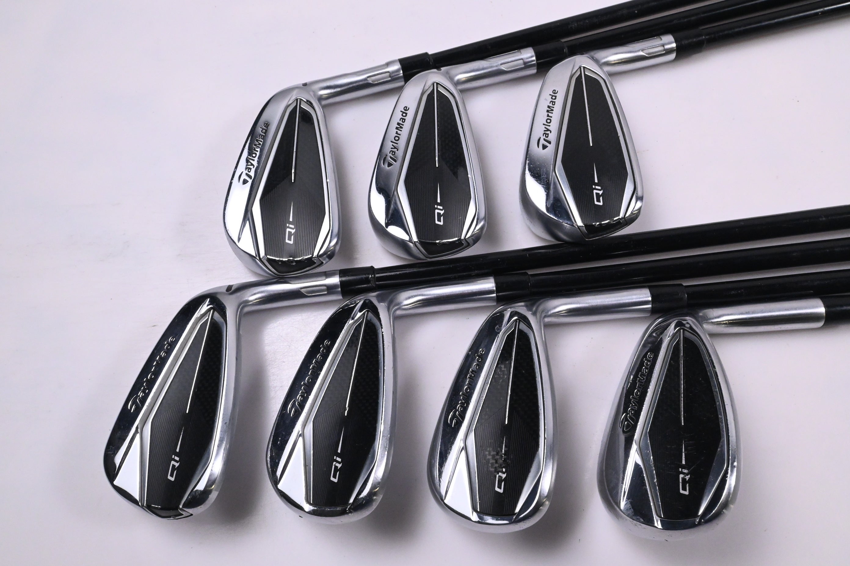 Taylormade Qi Irons / 5-PW+SW / Regular Flex Ventus TR Blue 6 Shafts