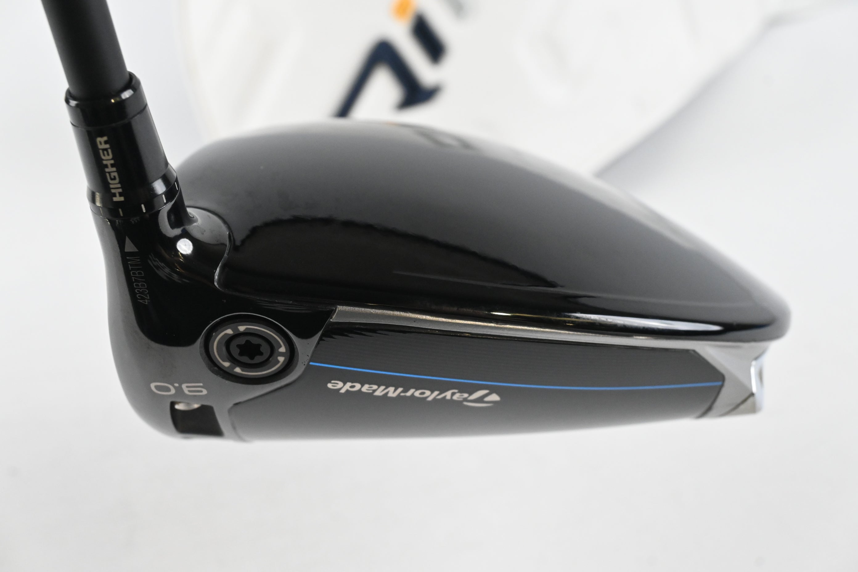 Taylormade Qi10 Max Driver / 9 Degree / Regular Flex Tensei AV Limited Blue 65