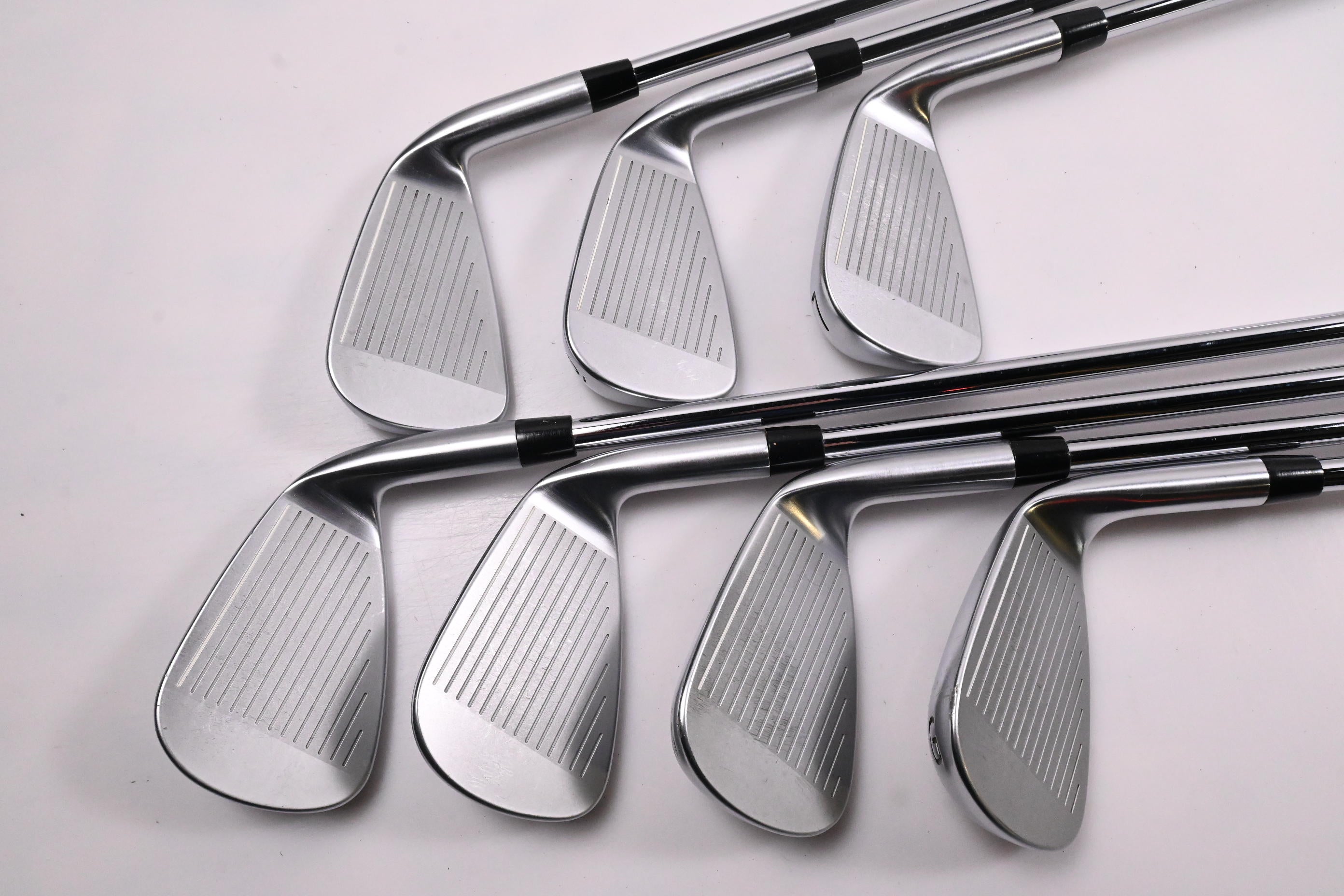 Left Hand PXG 0311 P Gen4 Irons / 5-PW+GW / Regular Flex Elevate MPH 85 Shafts