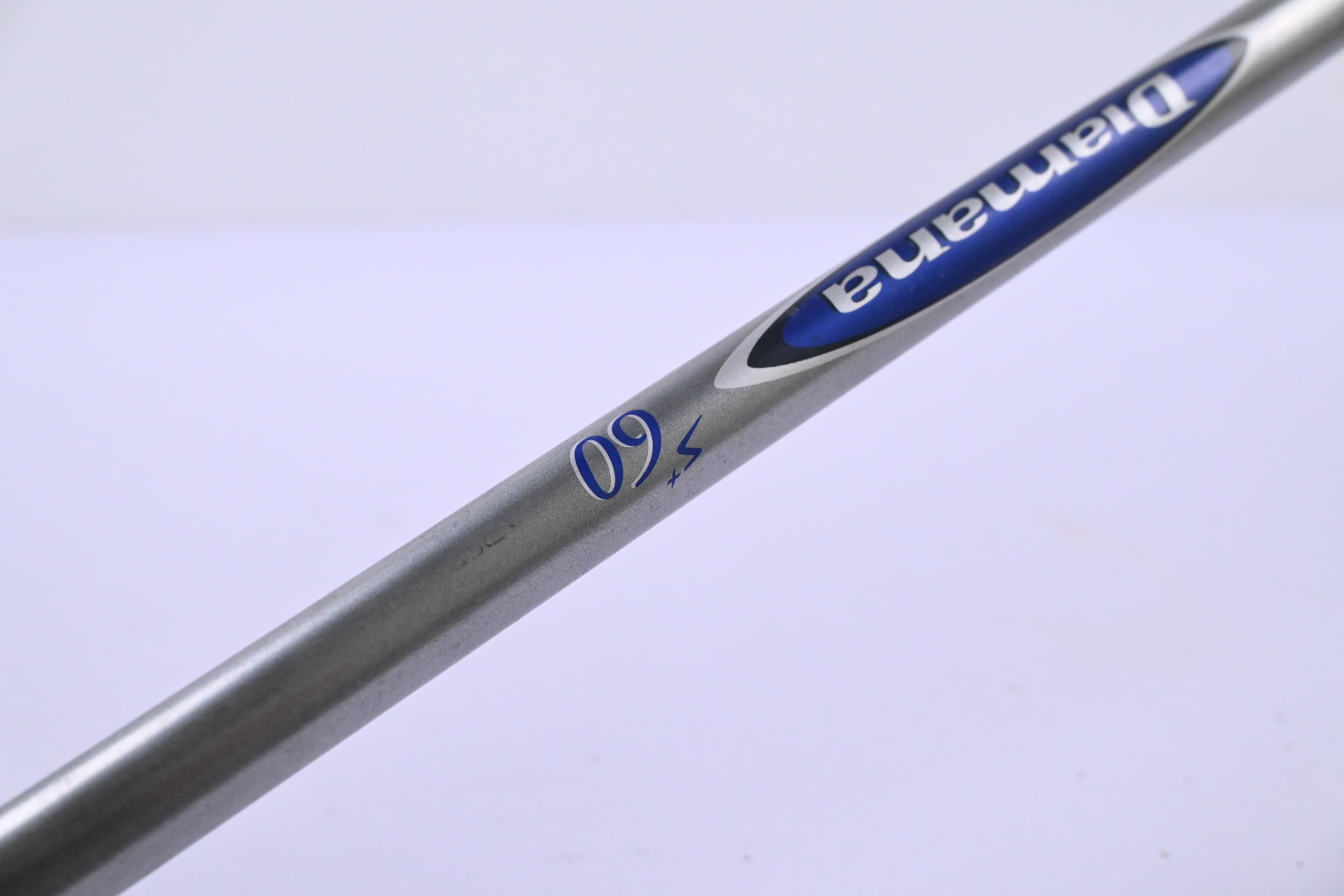 Titleist 915 D2 Driver / 9.5 Degree / Stiff Flex Diamana S+ 60 Shaft