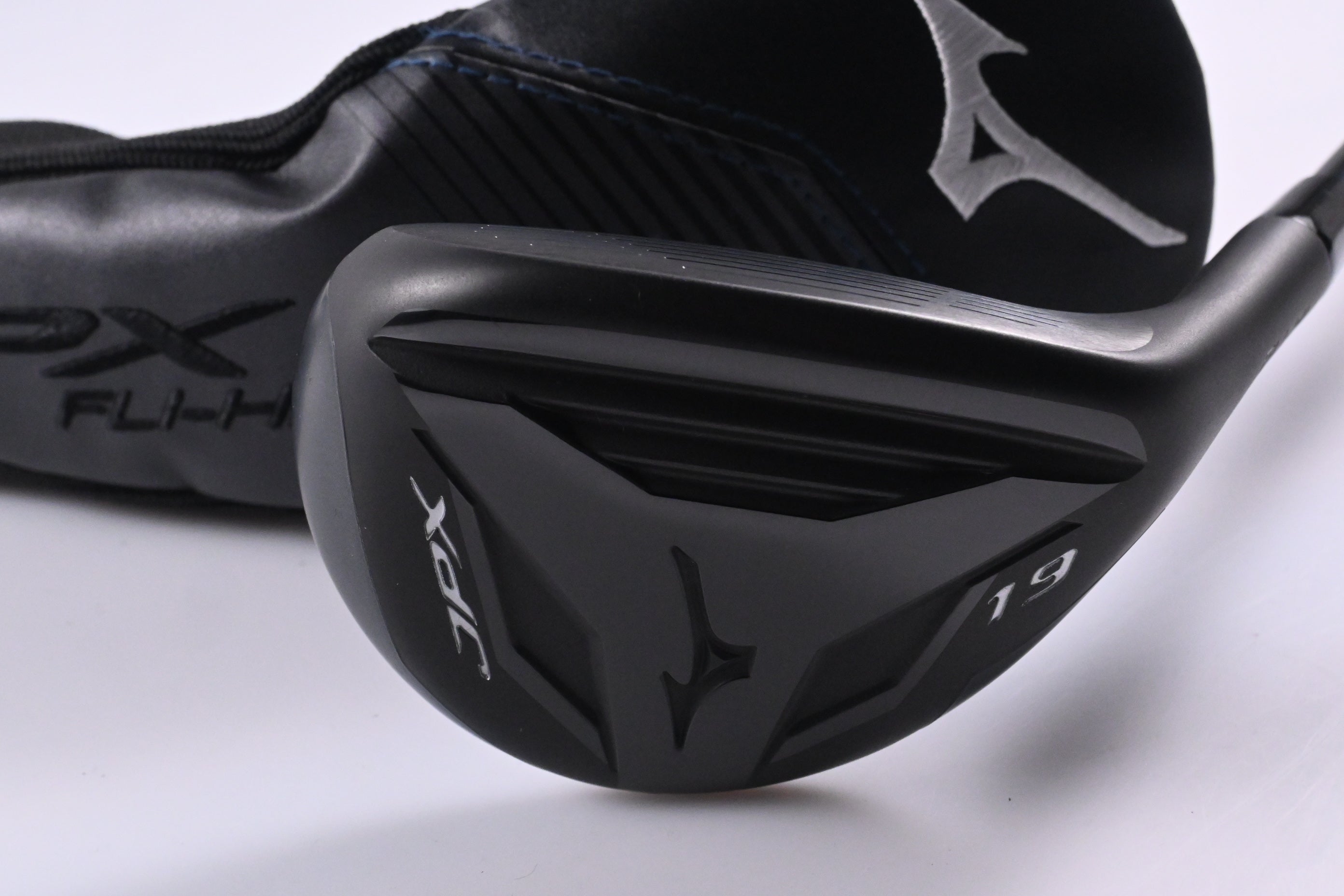 Mizuno JPX 925 Fli-Hi #4 Hybrid / 19 Degree / Senior Flex UST Recoil DART ESX 60