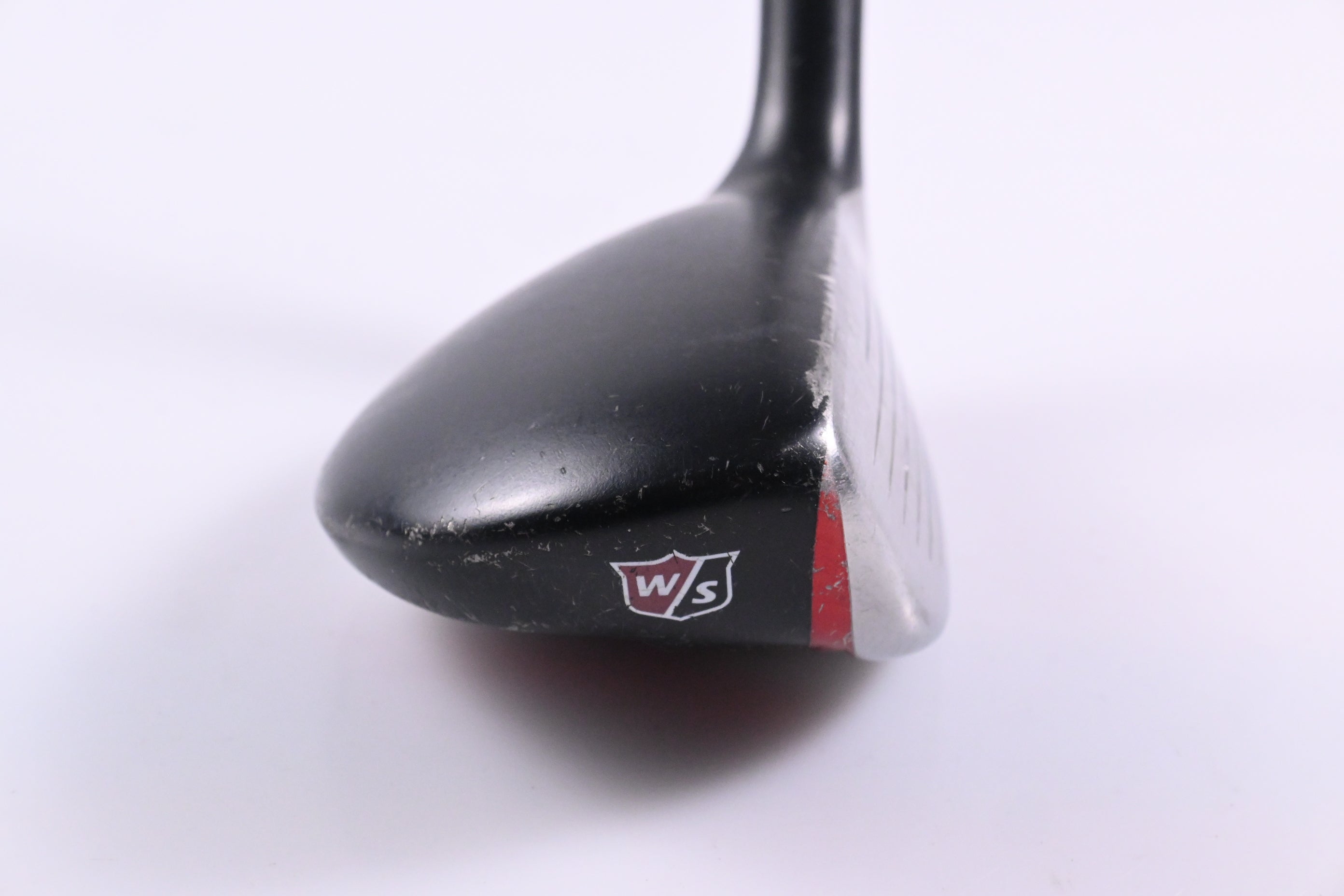 Wilson Staff D200 #4 Hybrid / 22 Degree / Regular Flex Elements Chrome 54 Shaft