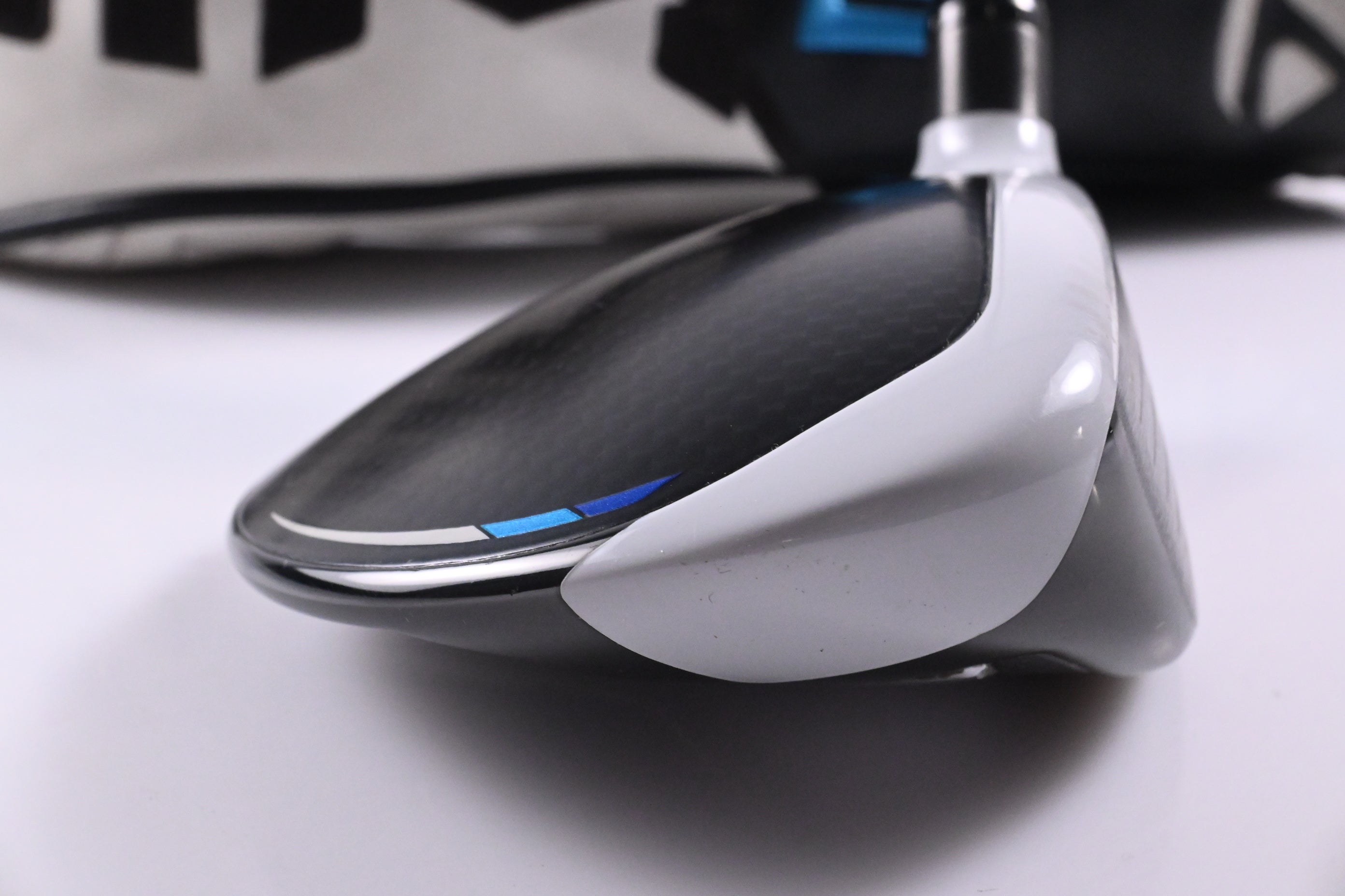 Taylormade SIM2 Ti #3 Wood / 15 Degree / Stiff Flex HZRDUS Smoke RDX 70 Shaft