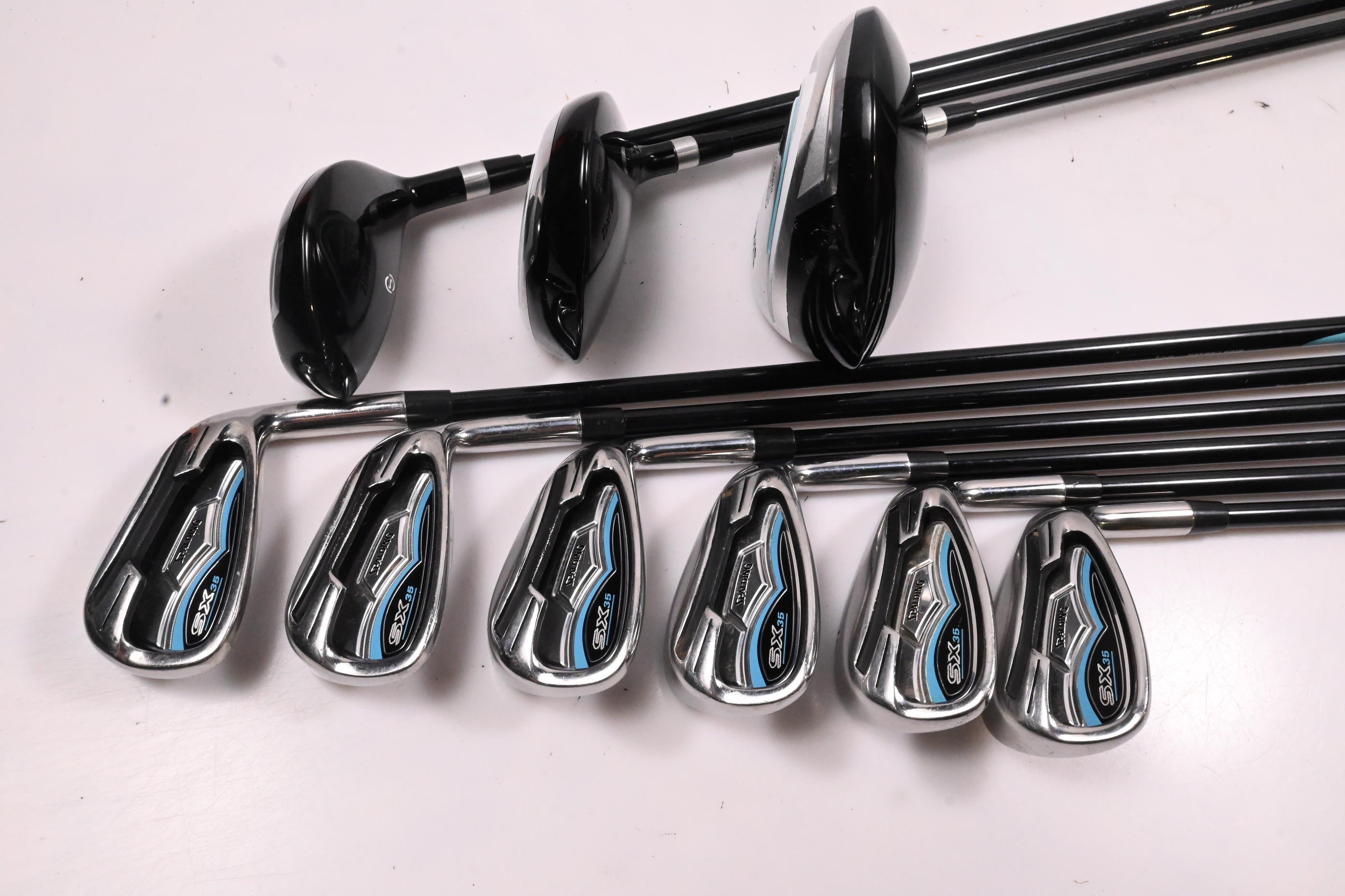 Ladies Spalding SX 35 Package Set / Woods, Irons, Bag