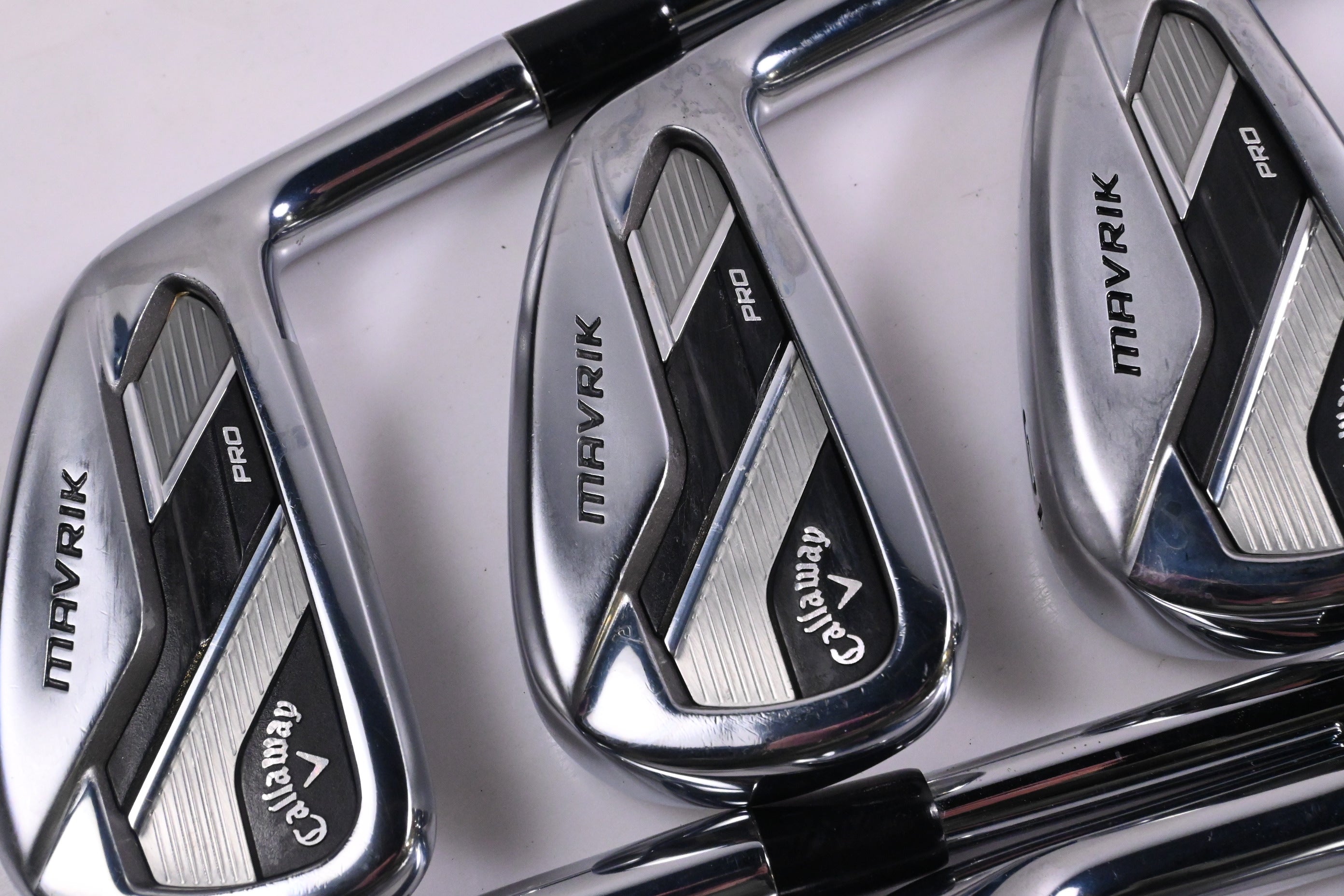 Callaway Mavrik Pro Irons / 4-PW+AW / Stiff Flex Dynamic Gold 105 S300 Shafts