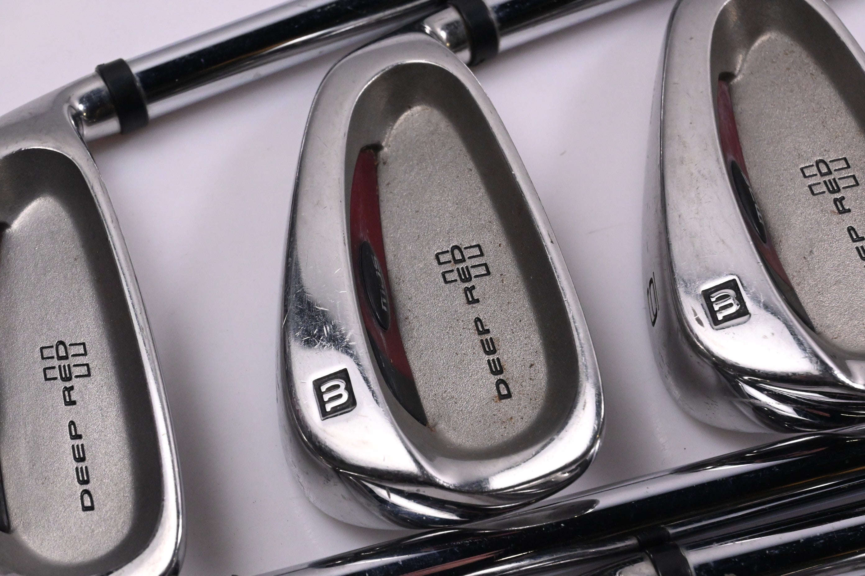 Wilson Deep Red II Irons / 3-PW+SW / Regular Flex Wilson Shafts / No #4 Iron