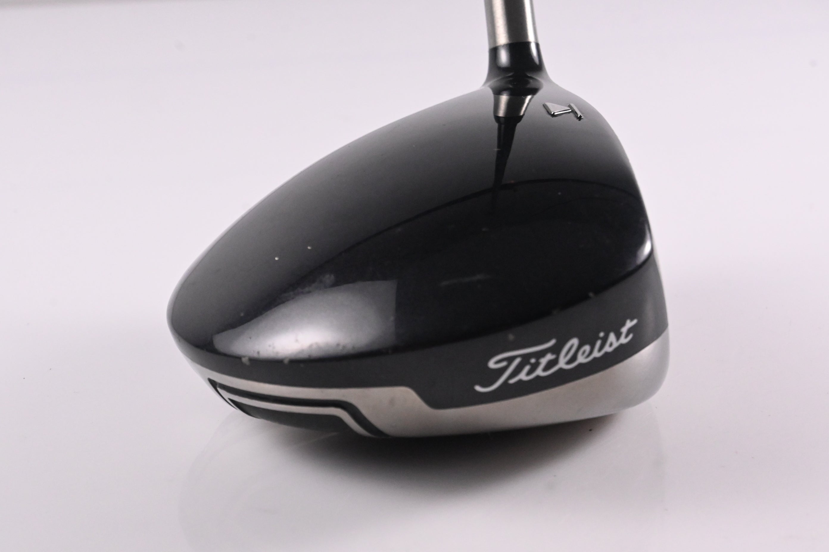 Titleist 909 D3 Driver / 8.5 Degree / Stiff Flex Aldila VooDoo Shaft