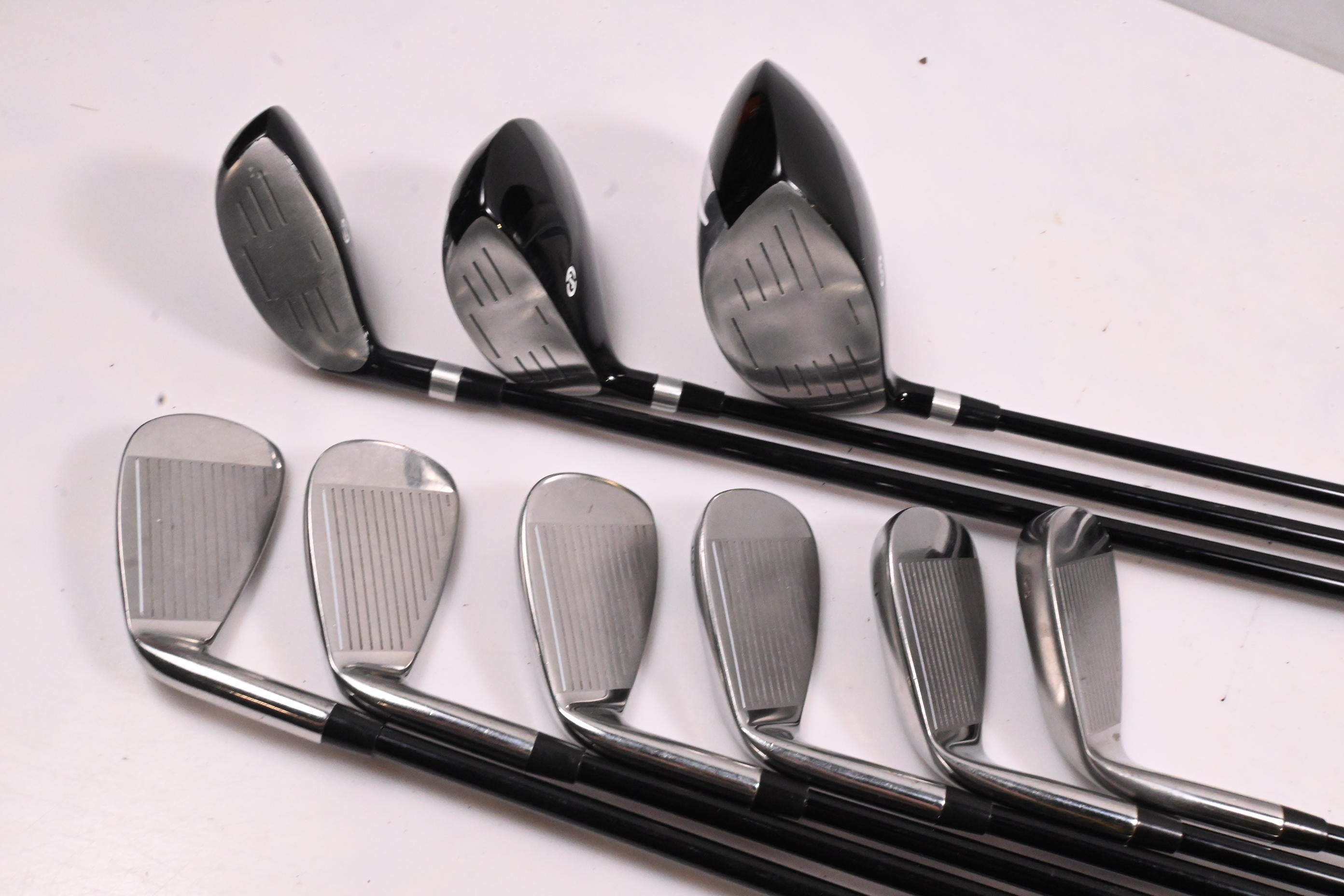 Ladies Spalding SX 35 Package Set / Woods, Irons, Bag