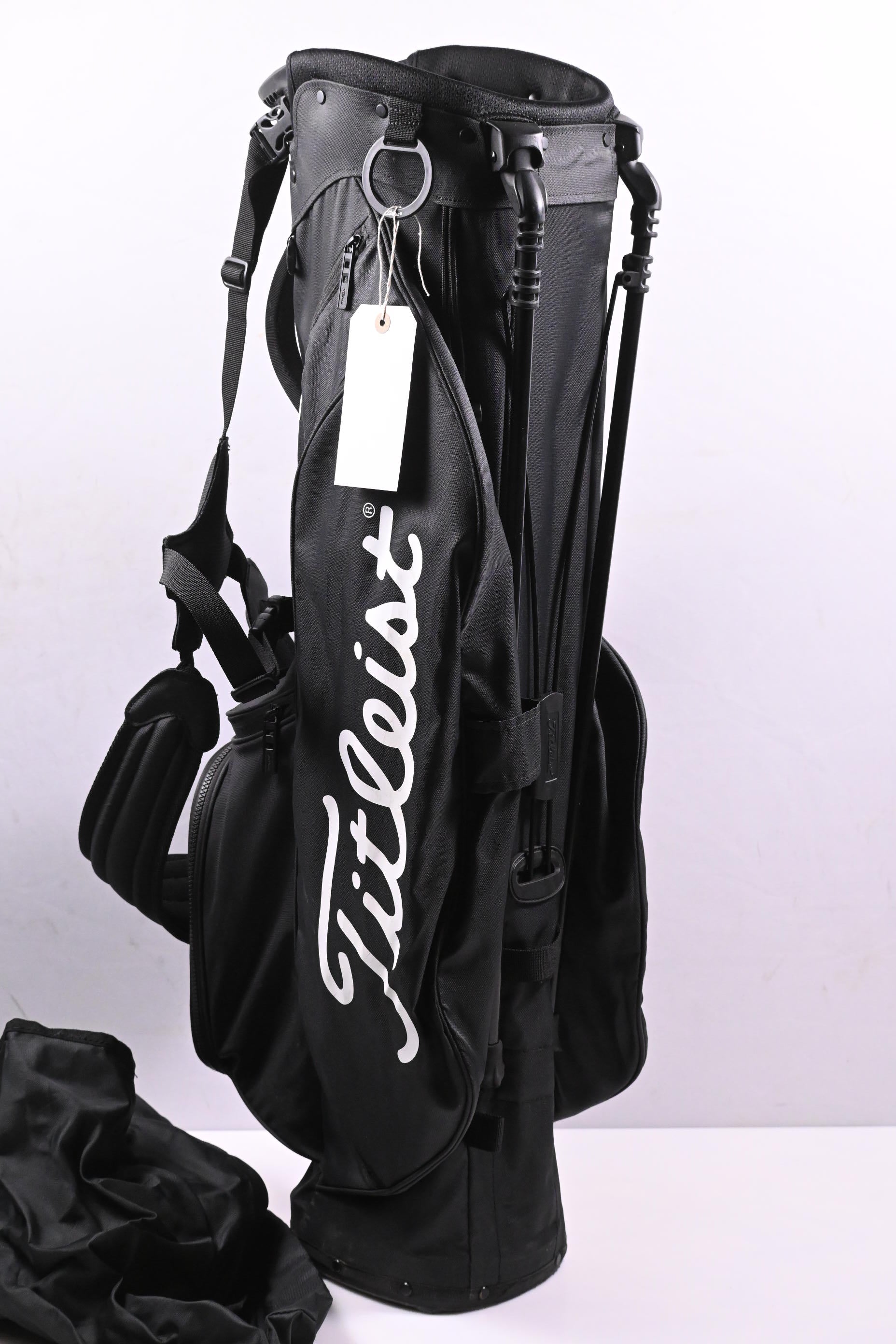 Titleist Players 4 Stand Bag / 4-Way Divider / Black